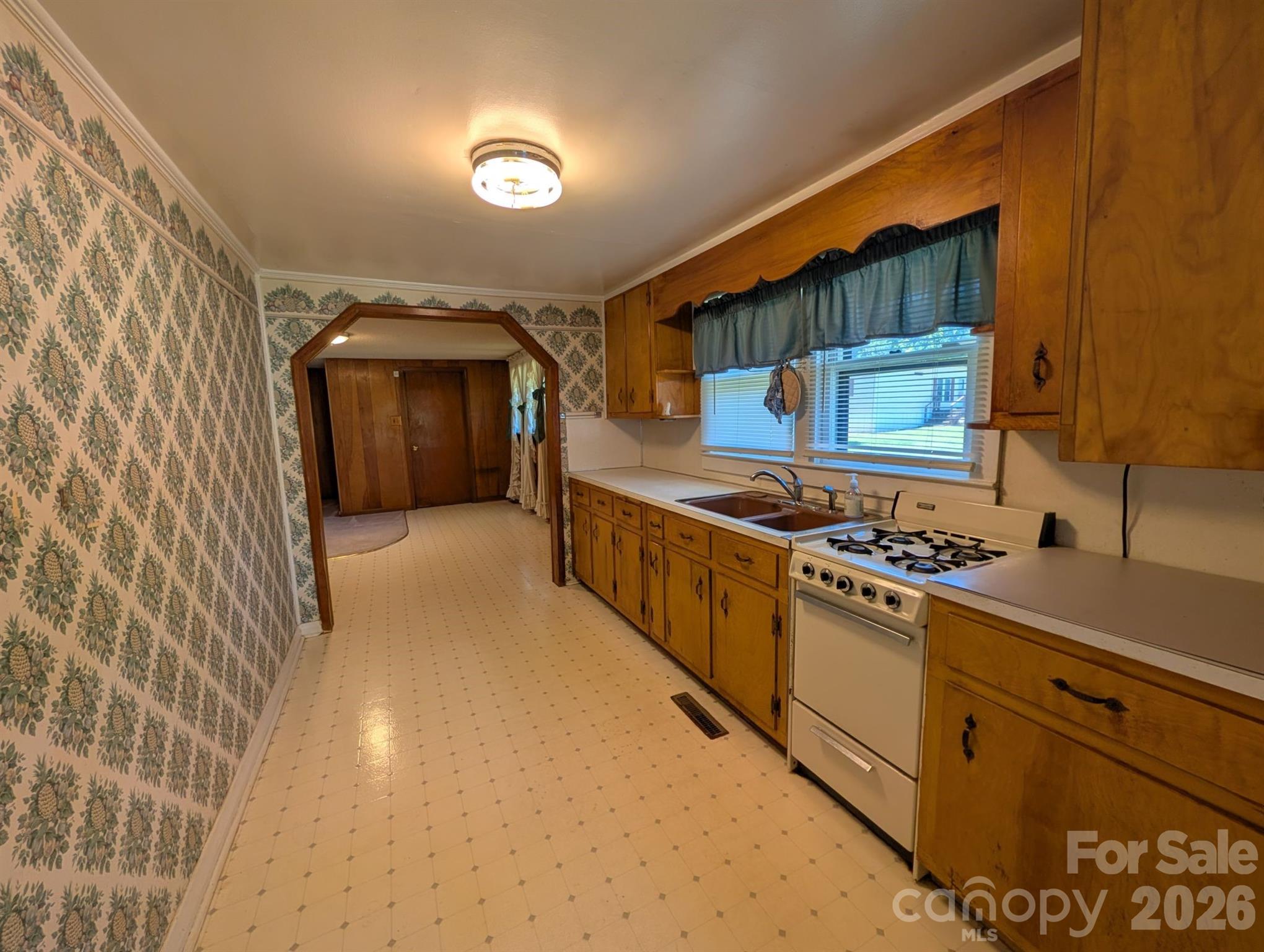 4053 Roddey Road Property Photo 12