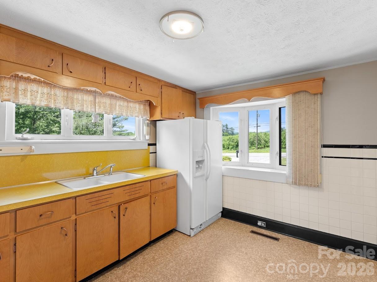 1230 Dana Road Property Photo 13