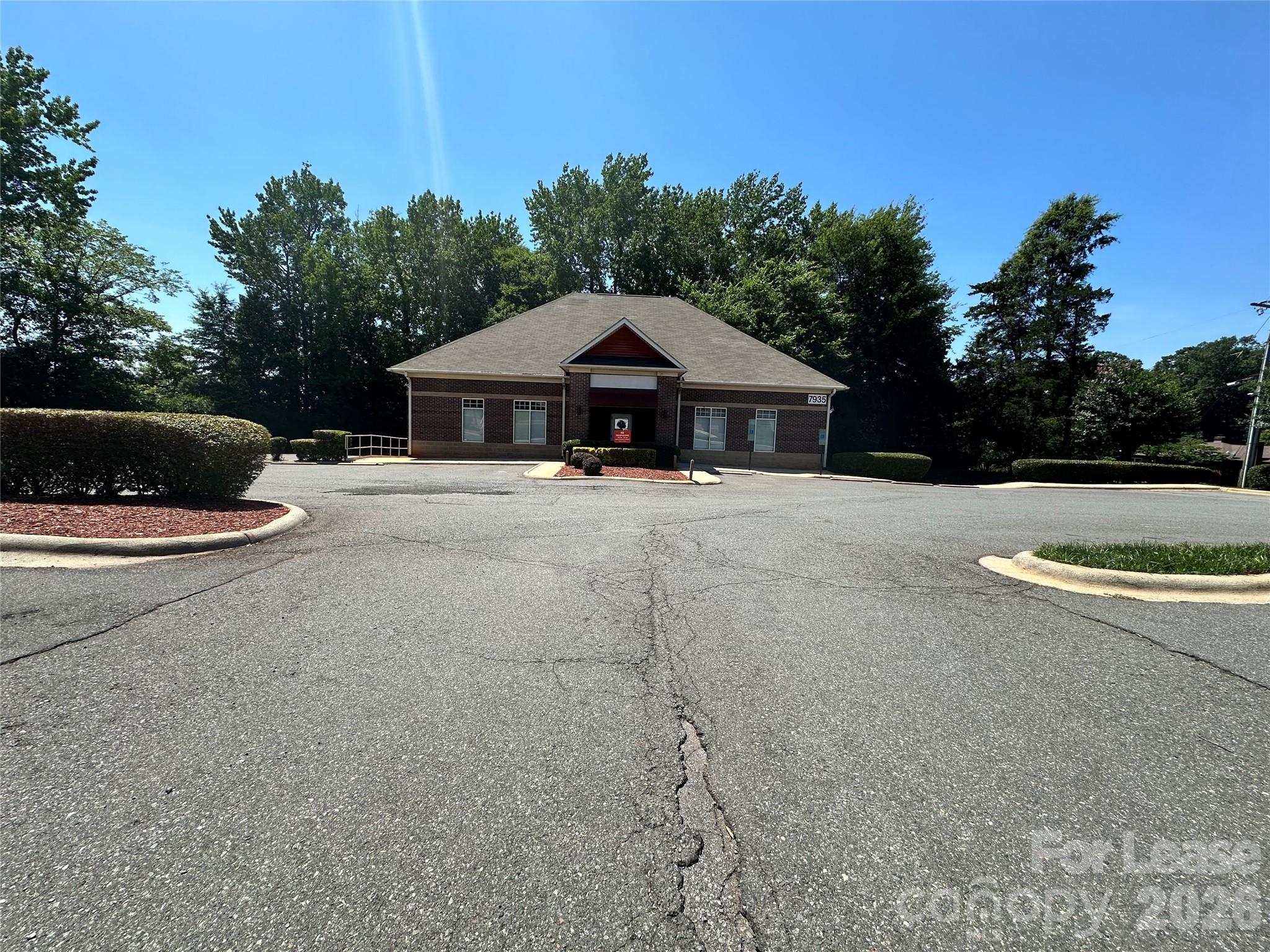 7935 N Tryon Street Property Photo 1