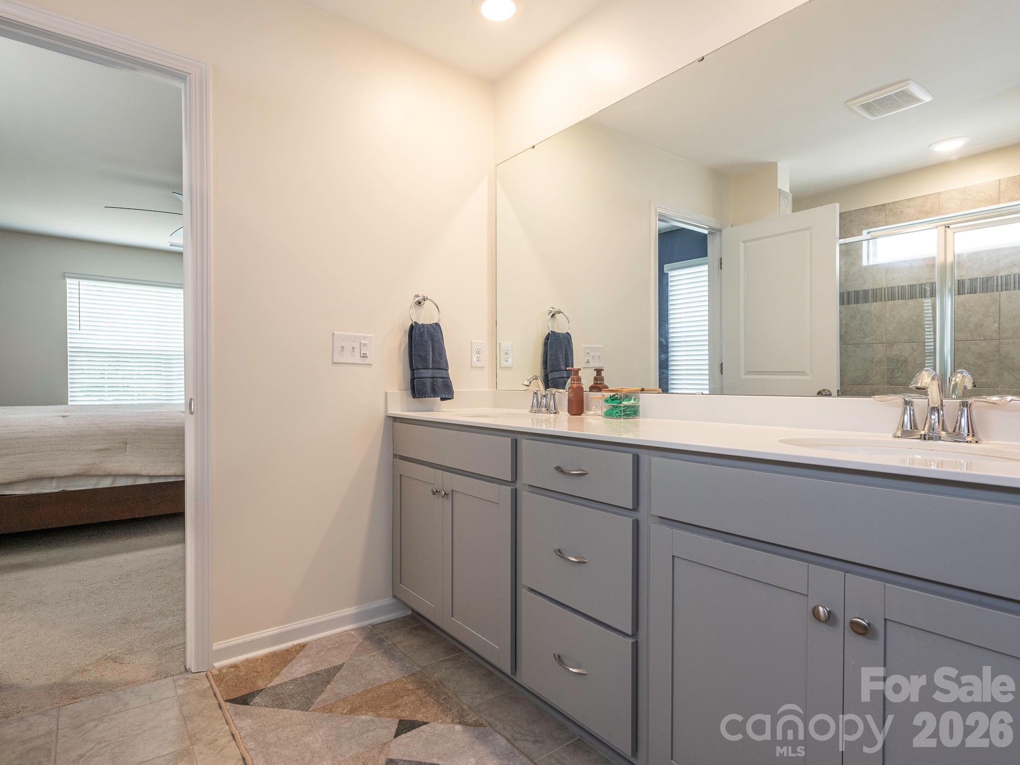 388 Kennerly Center Drive Property Photo 23