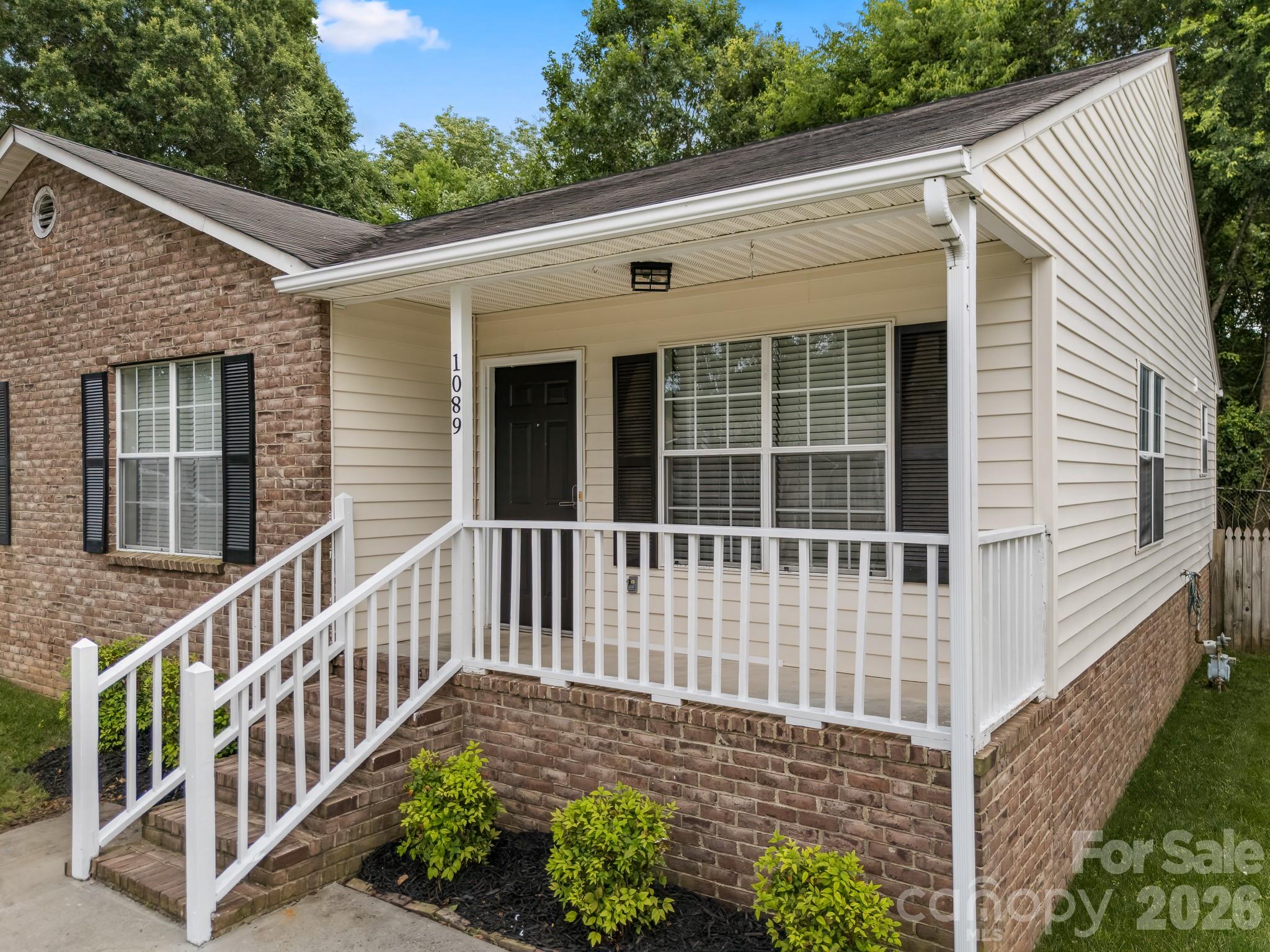 1089 Cherry Meadow Lane Property Photo 1