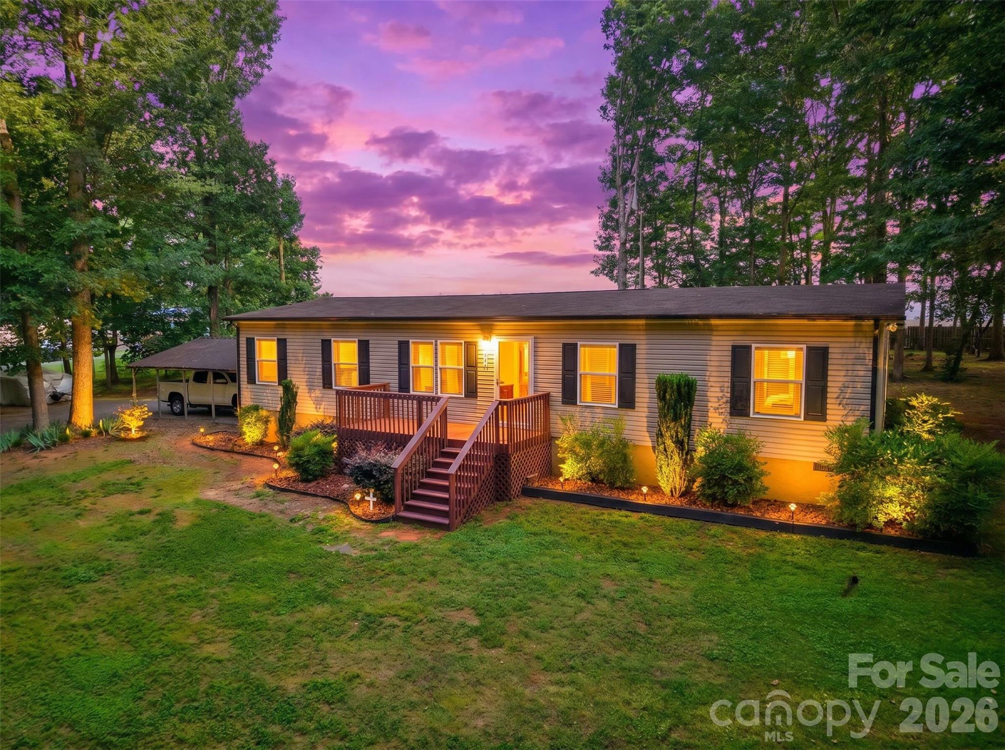 975 Jay Burke Road Property Photo 1