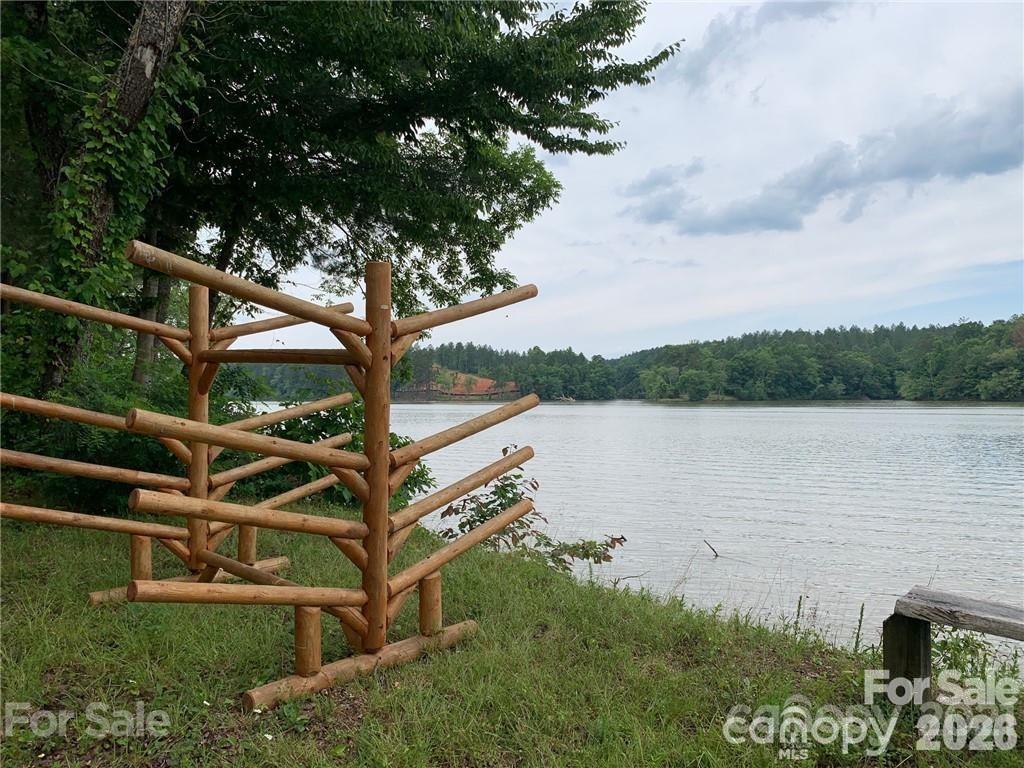 218 Table Rock Trace 166 Property Photo 12
