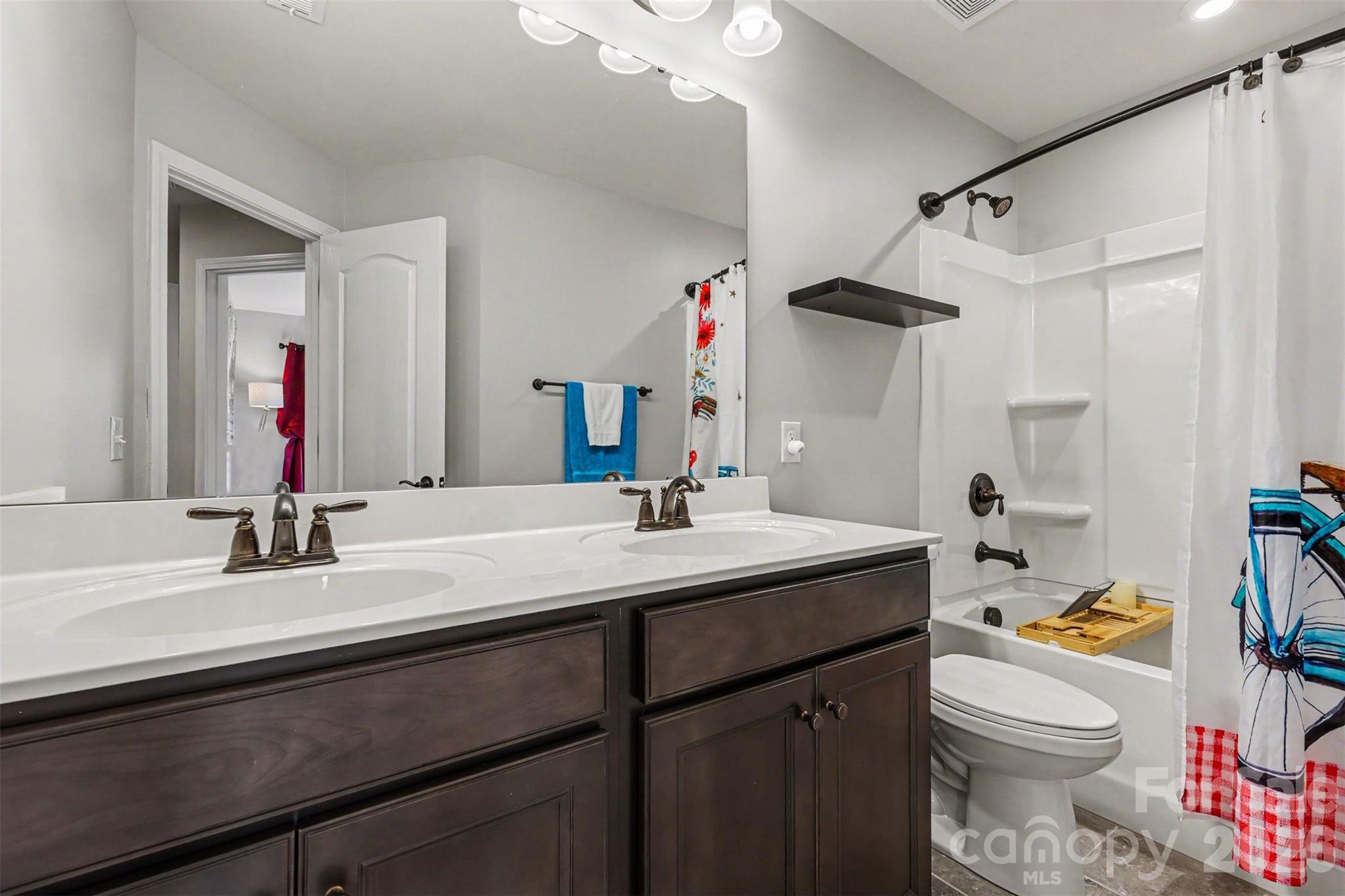 5012 Forest Hills Place Property Photo 22