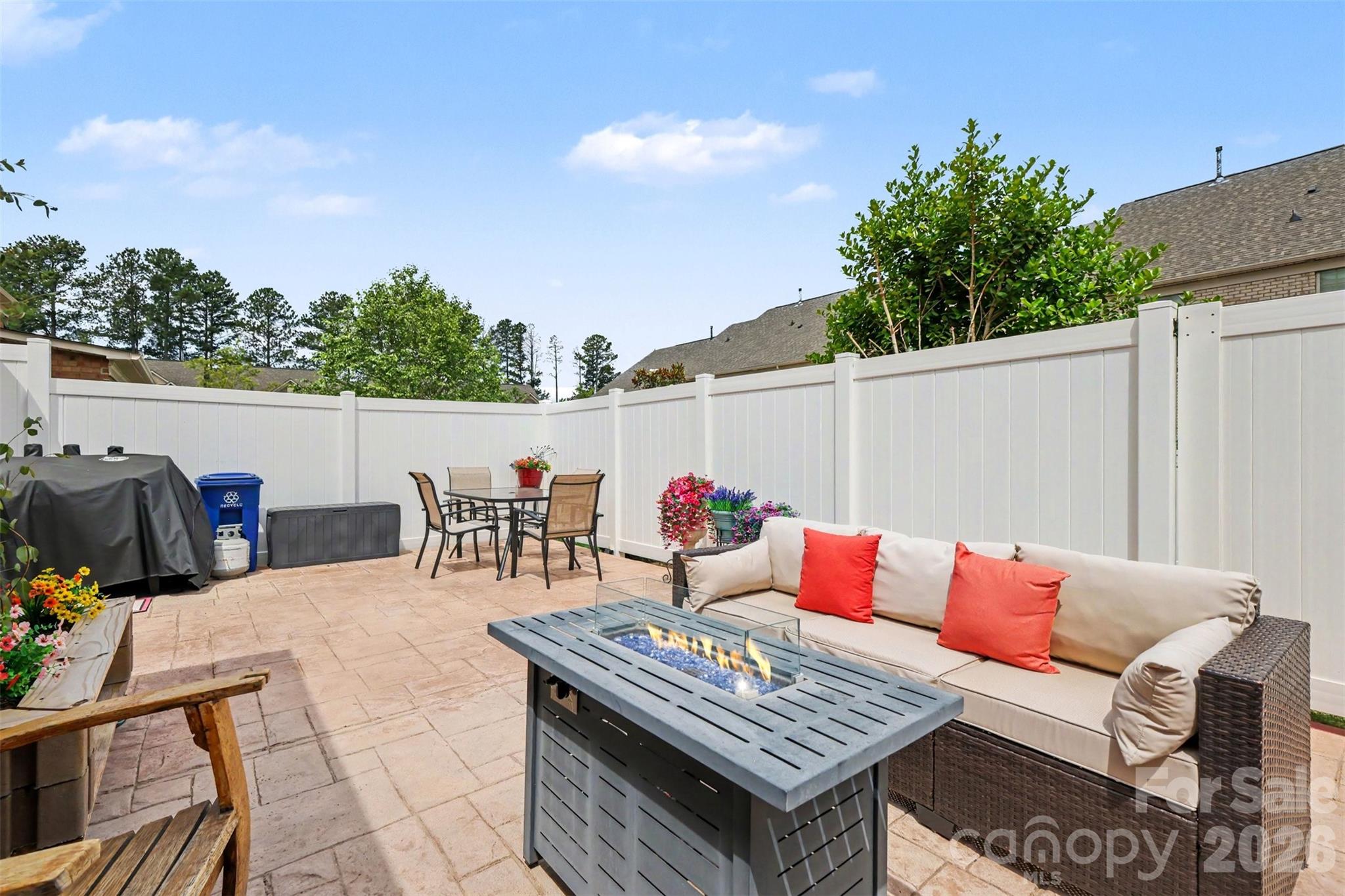 5012 Forest Hills Place Property Photo 29