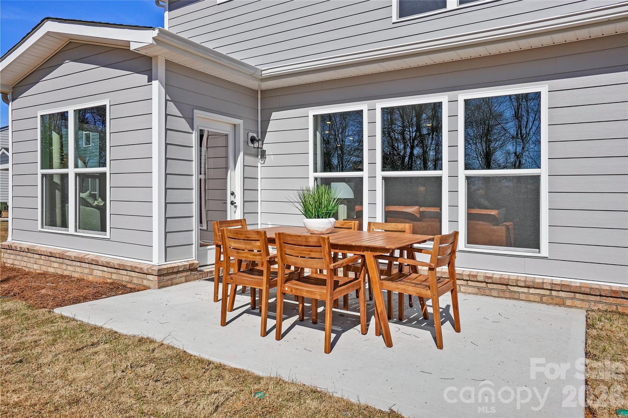 2138 Riverbend Avenue Property Photo 29