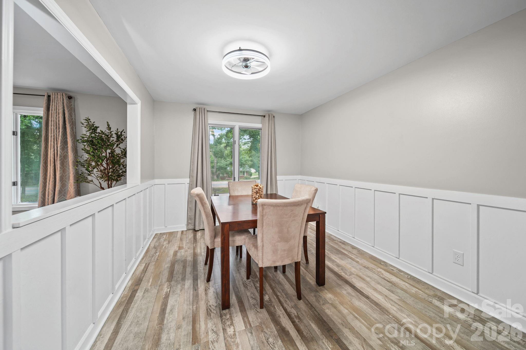 406 S Magnolia Street Property Photo 9