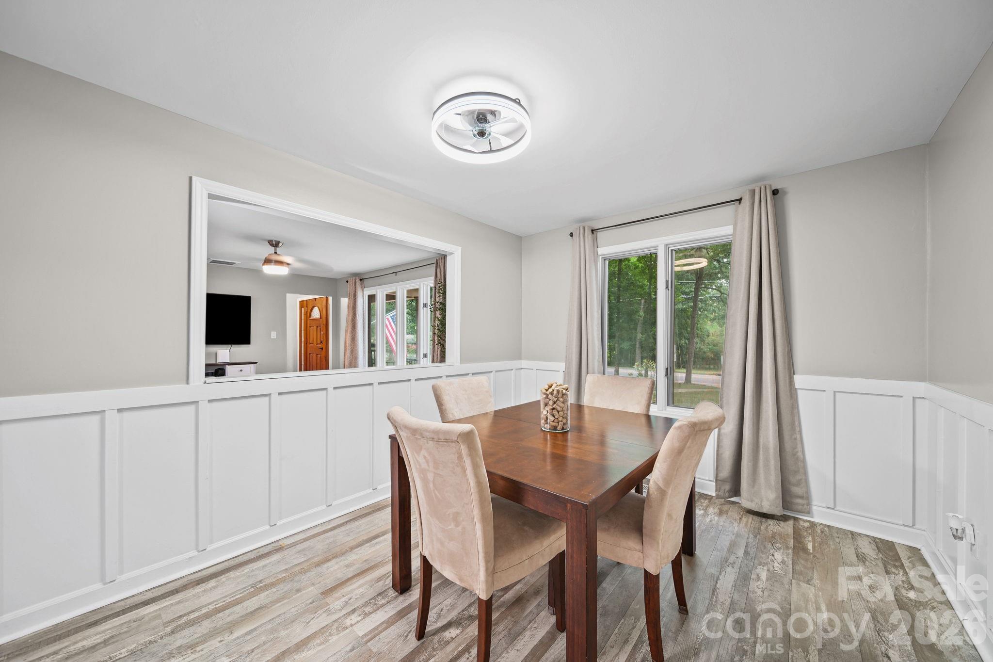 406 S Magnolia Street Property Photo 10