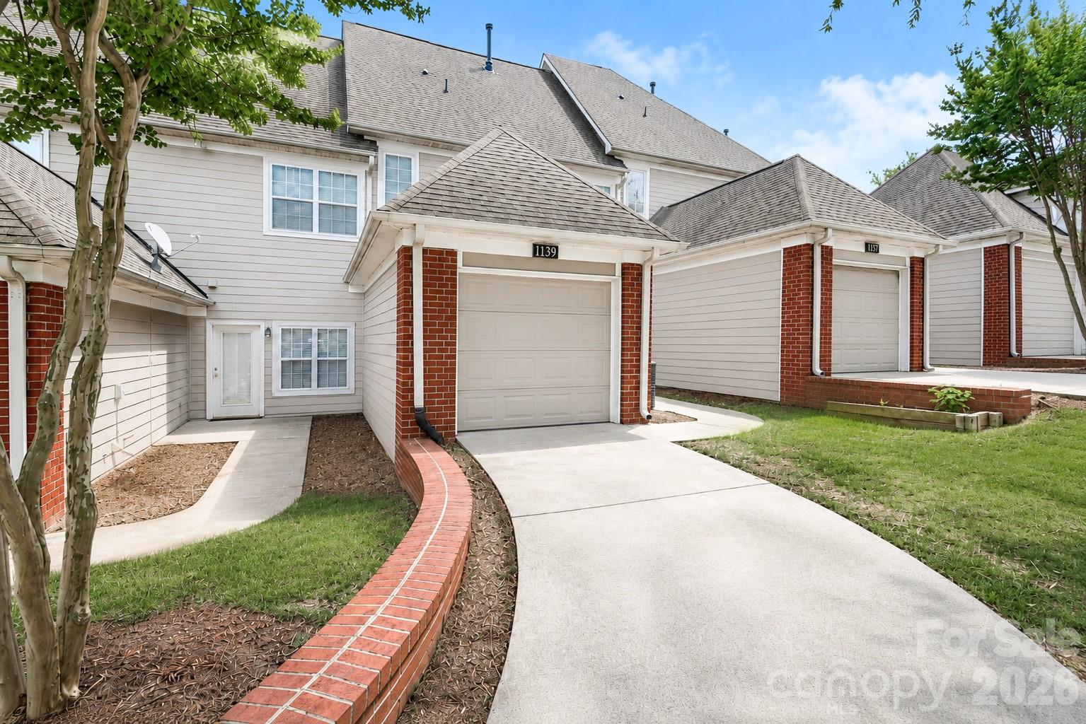 1139 Central Park Circle Property Photo 26