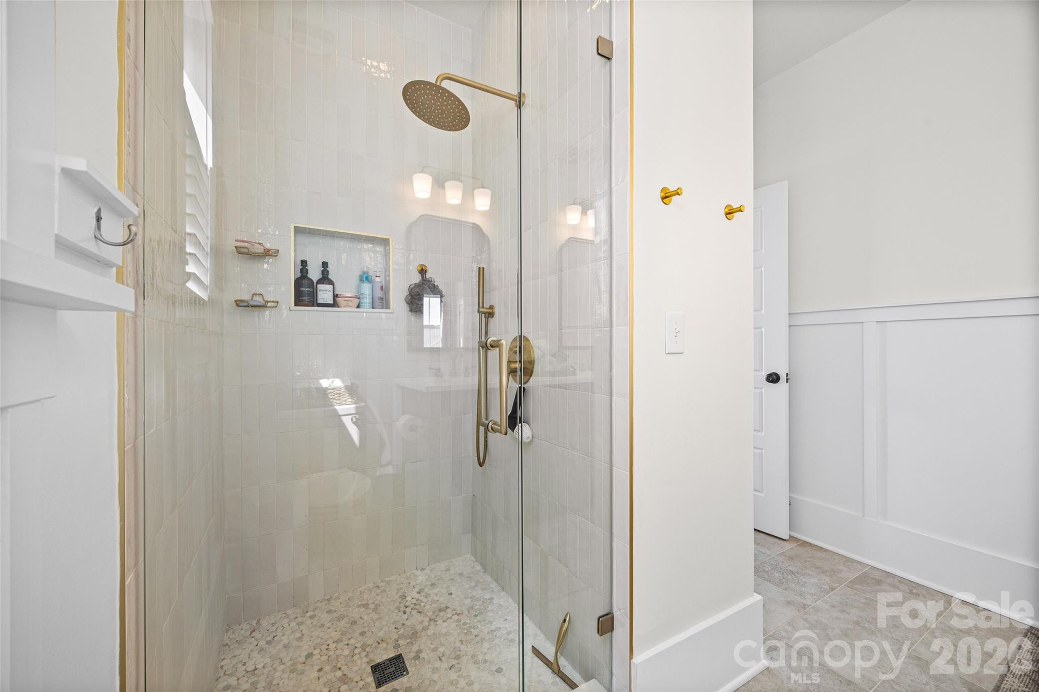 722 Waterscape Court Property Photo 29