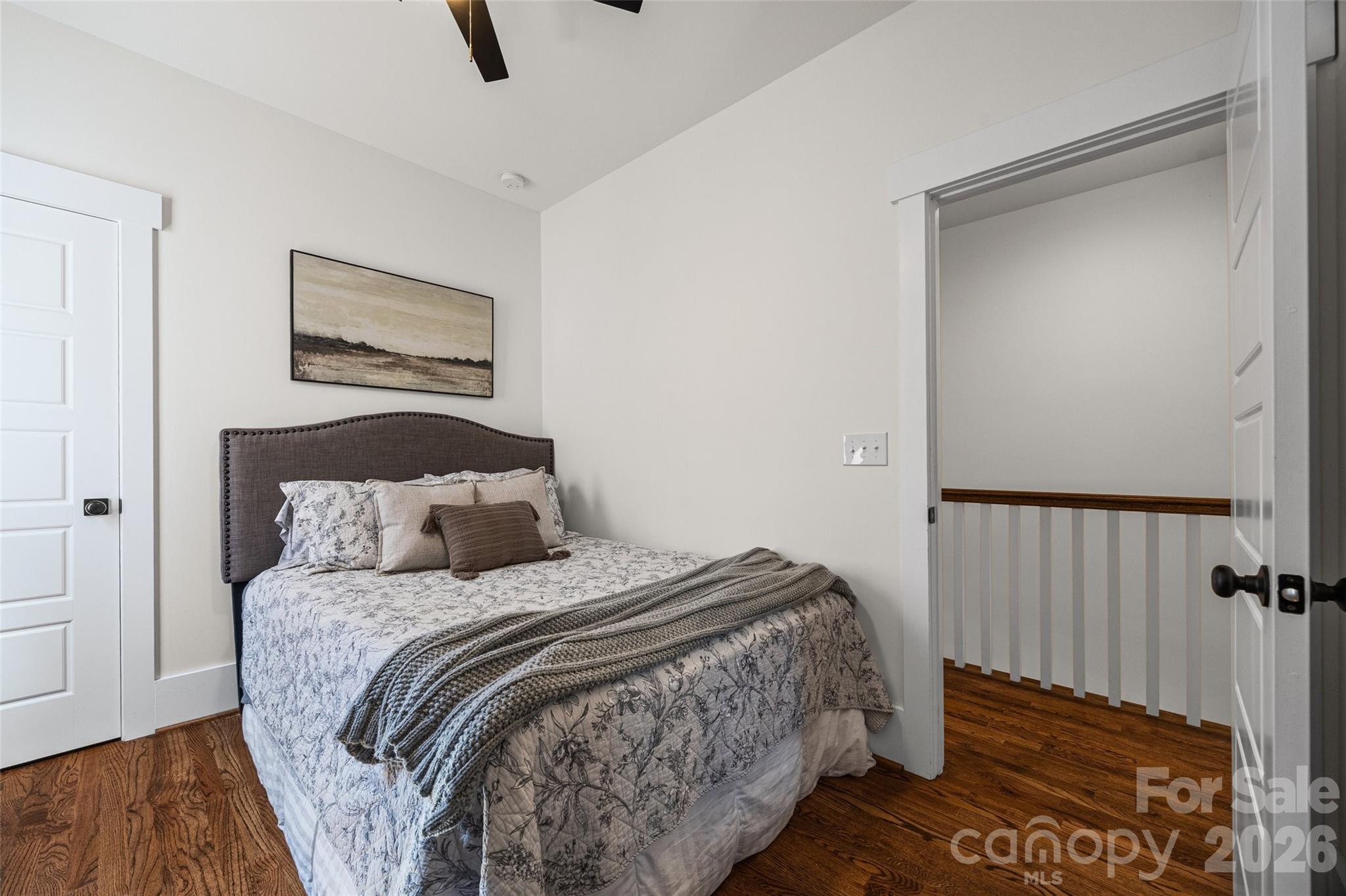 722 Waterscape Court Property Photo 32