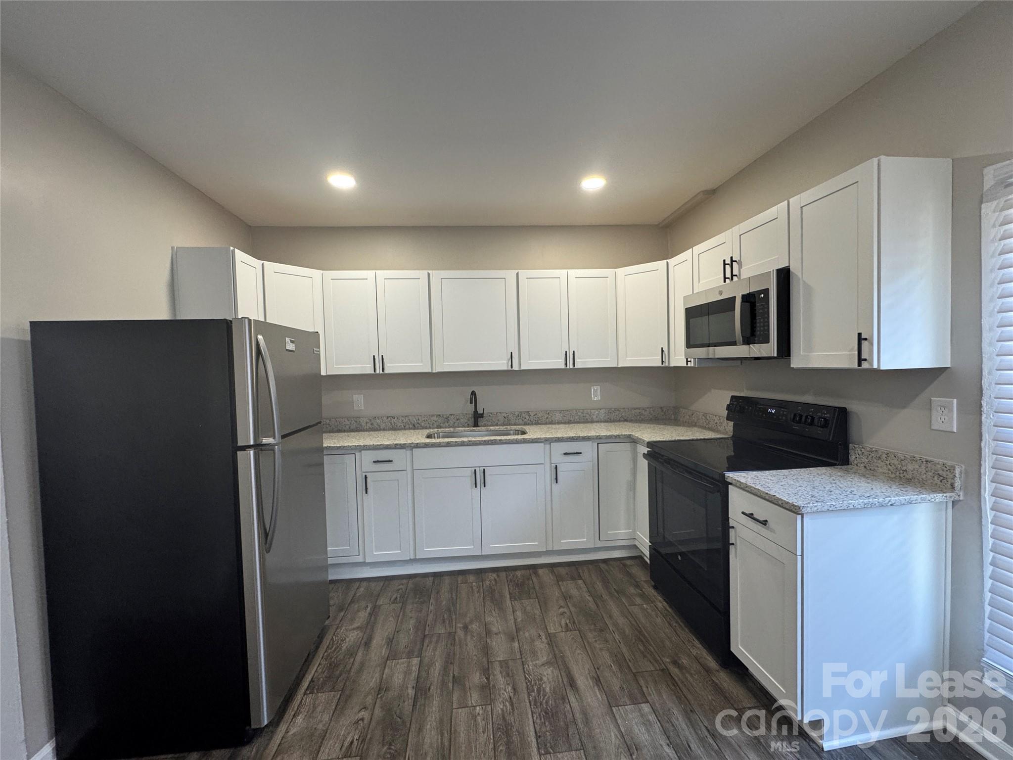 269 Academy Avenue Property Photo 3