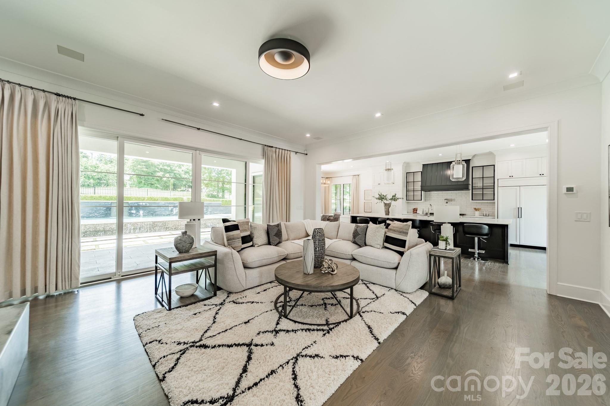 19053 Double Eagle Drive Property Photo 8