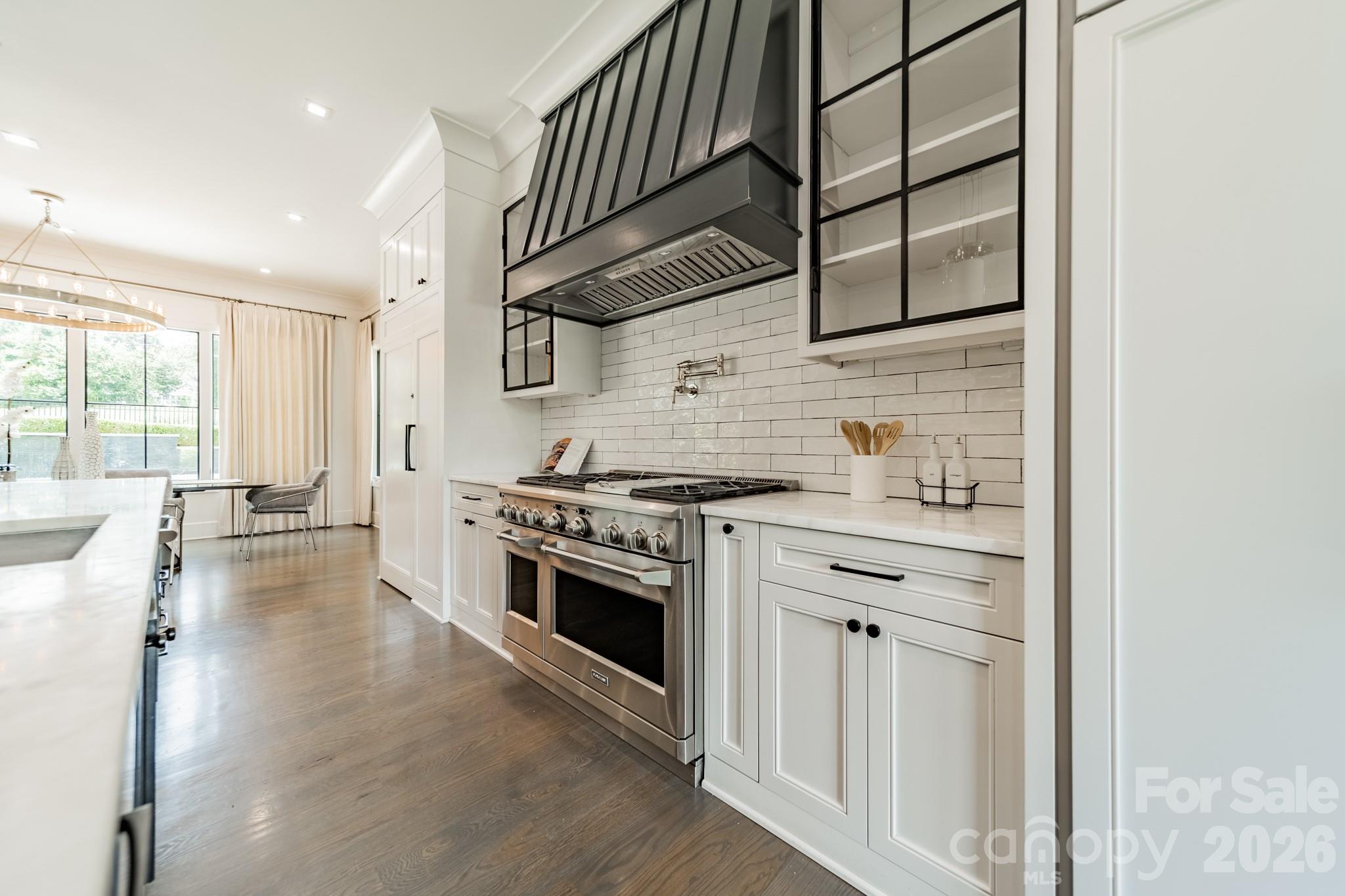 19053 Double Eagle Drive Property Photo 11