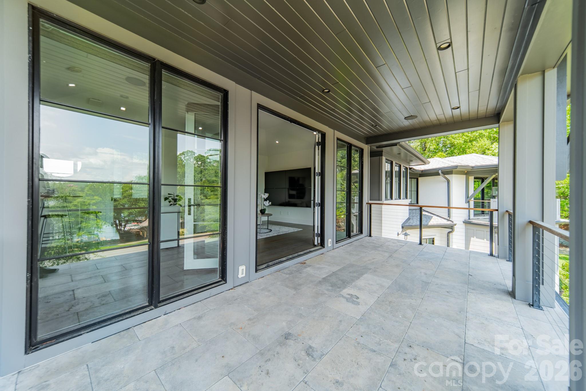 19053 Double Eagle Drive Property Photo 29