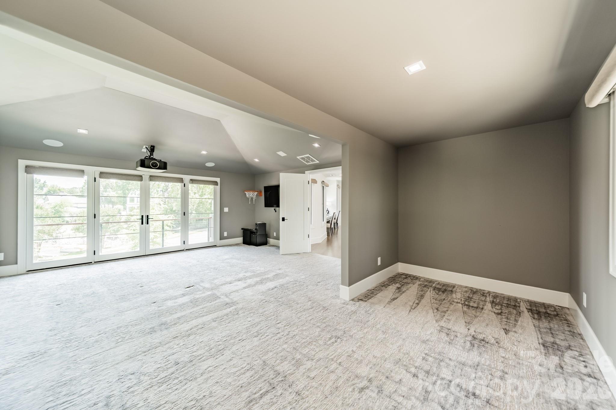 19053 Double Eagle Drive Property Photo 38