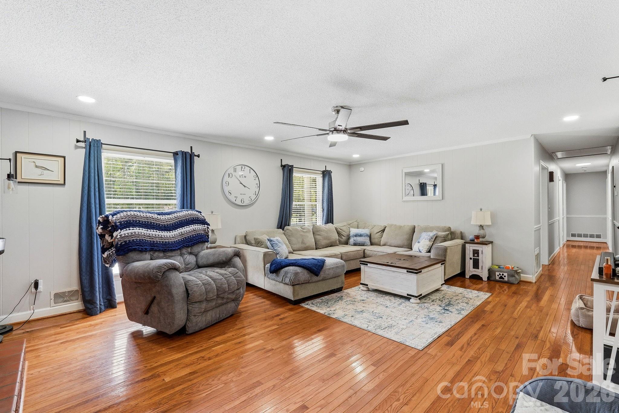 1692 Pads Road Property Photo 8