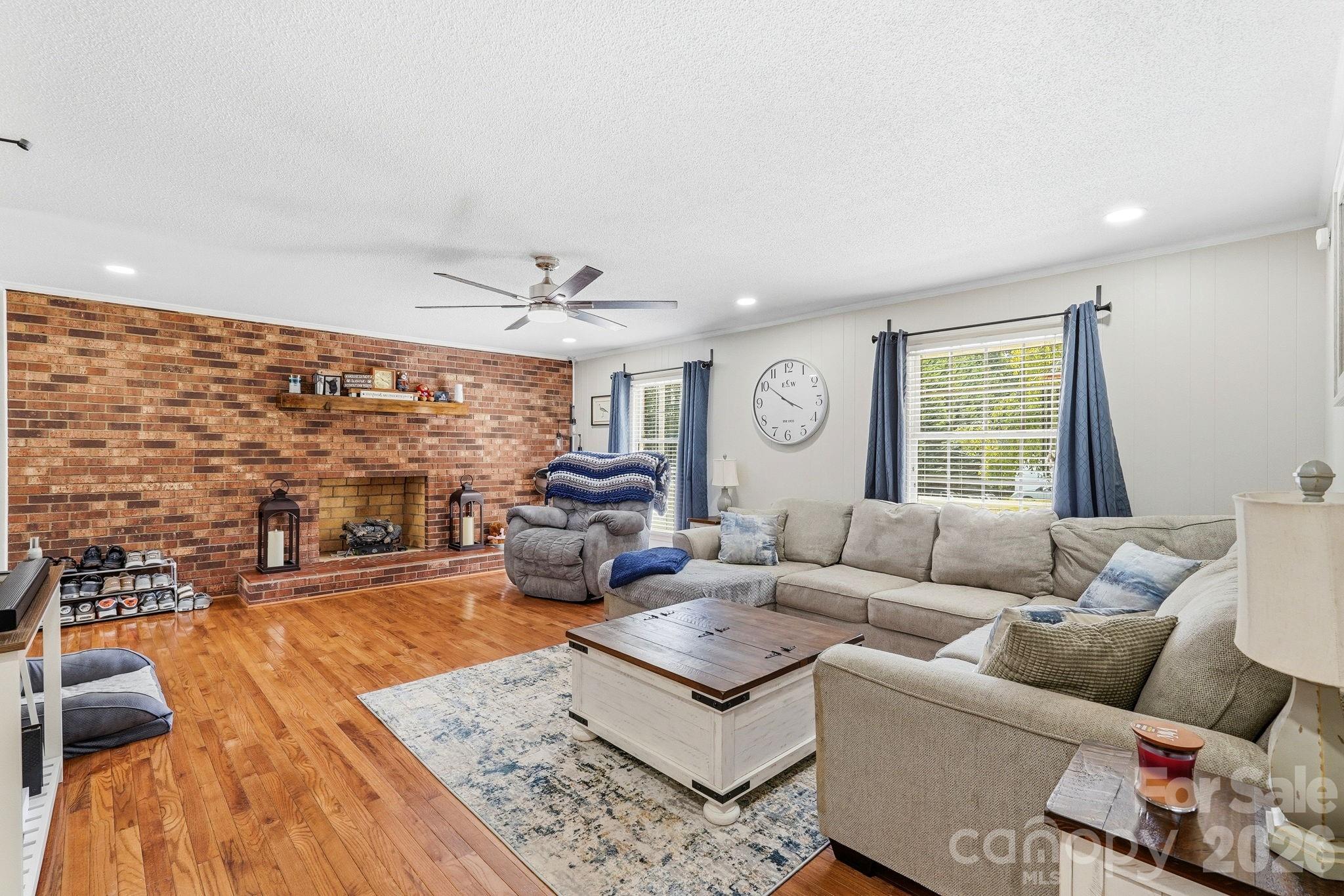 1692 Pads Road Property Photo 11