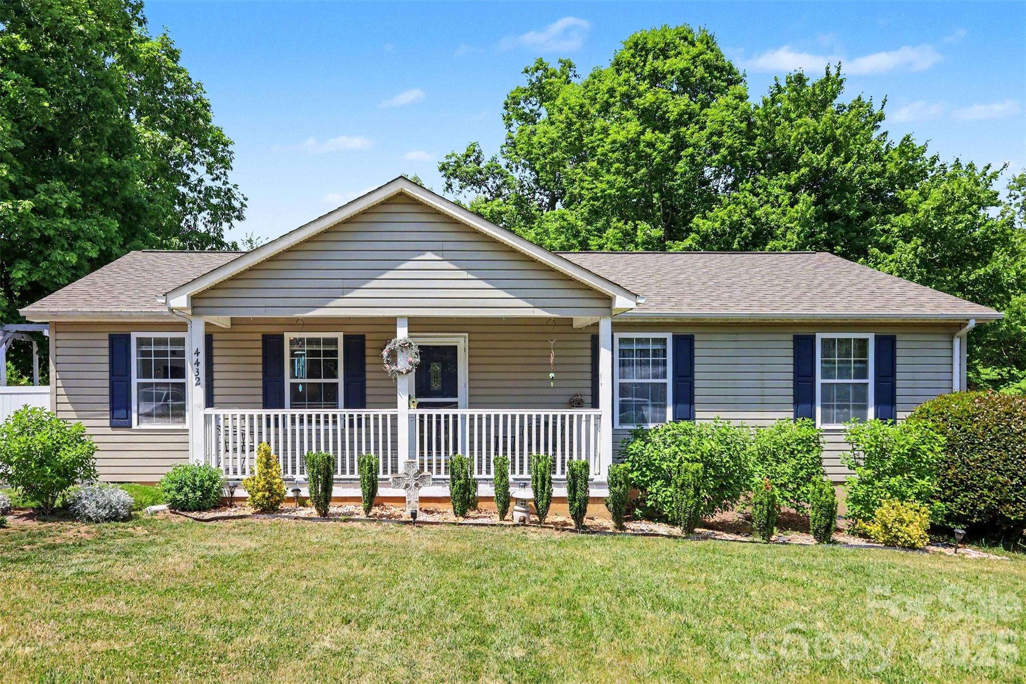 4432 Bennett Road Property Photo 1