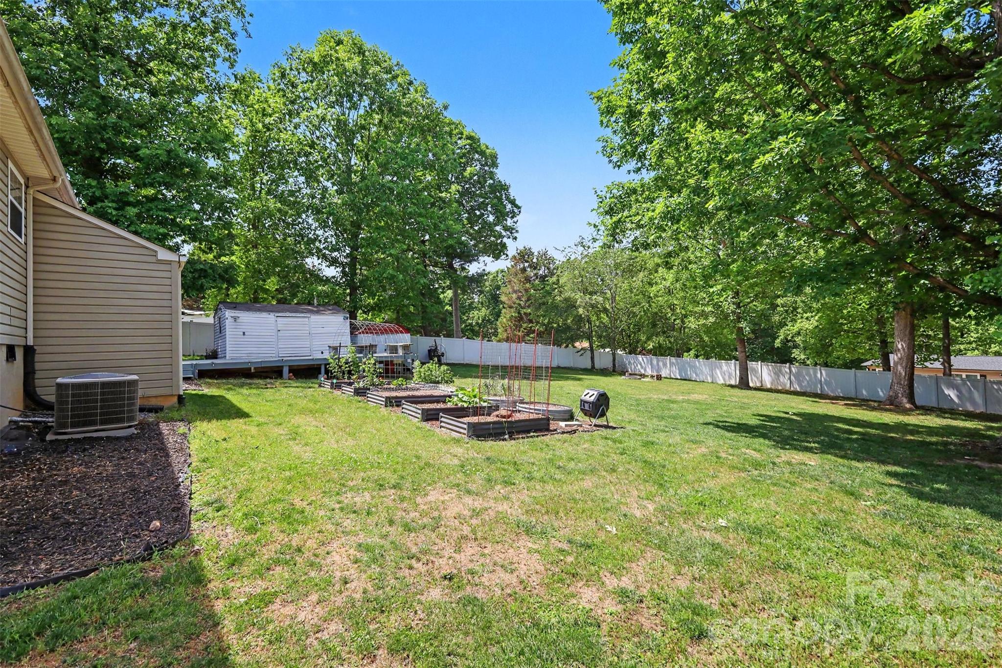 4432 Bennett Road Property Photo 6