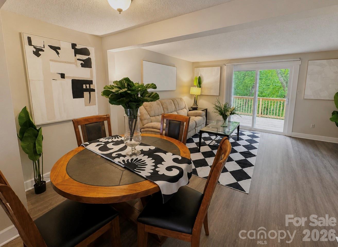 7336 Pebblestone Drive Property Photo 3