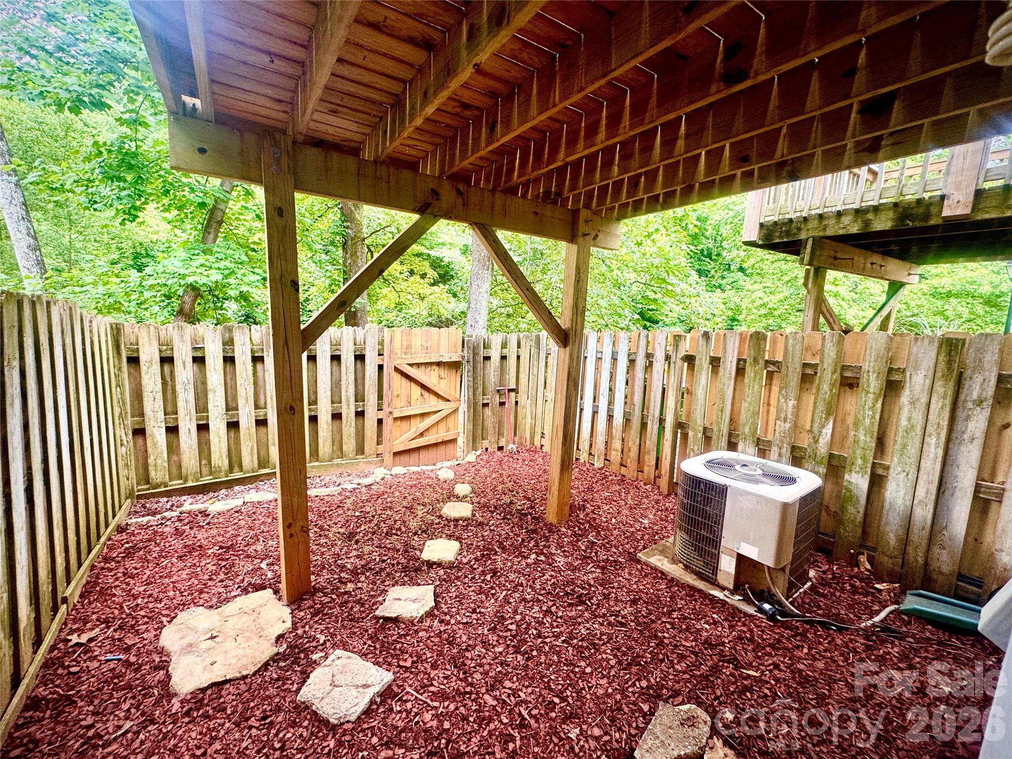 7336 Pebblestone Drive Property Photo 20