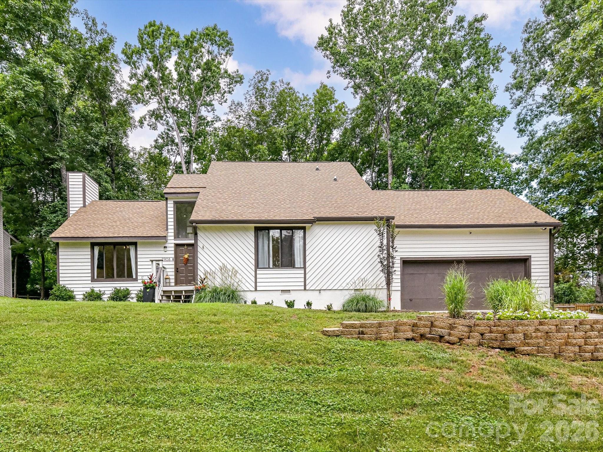 7908 Serendipity Lane Property Photo 1