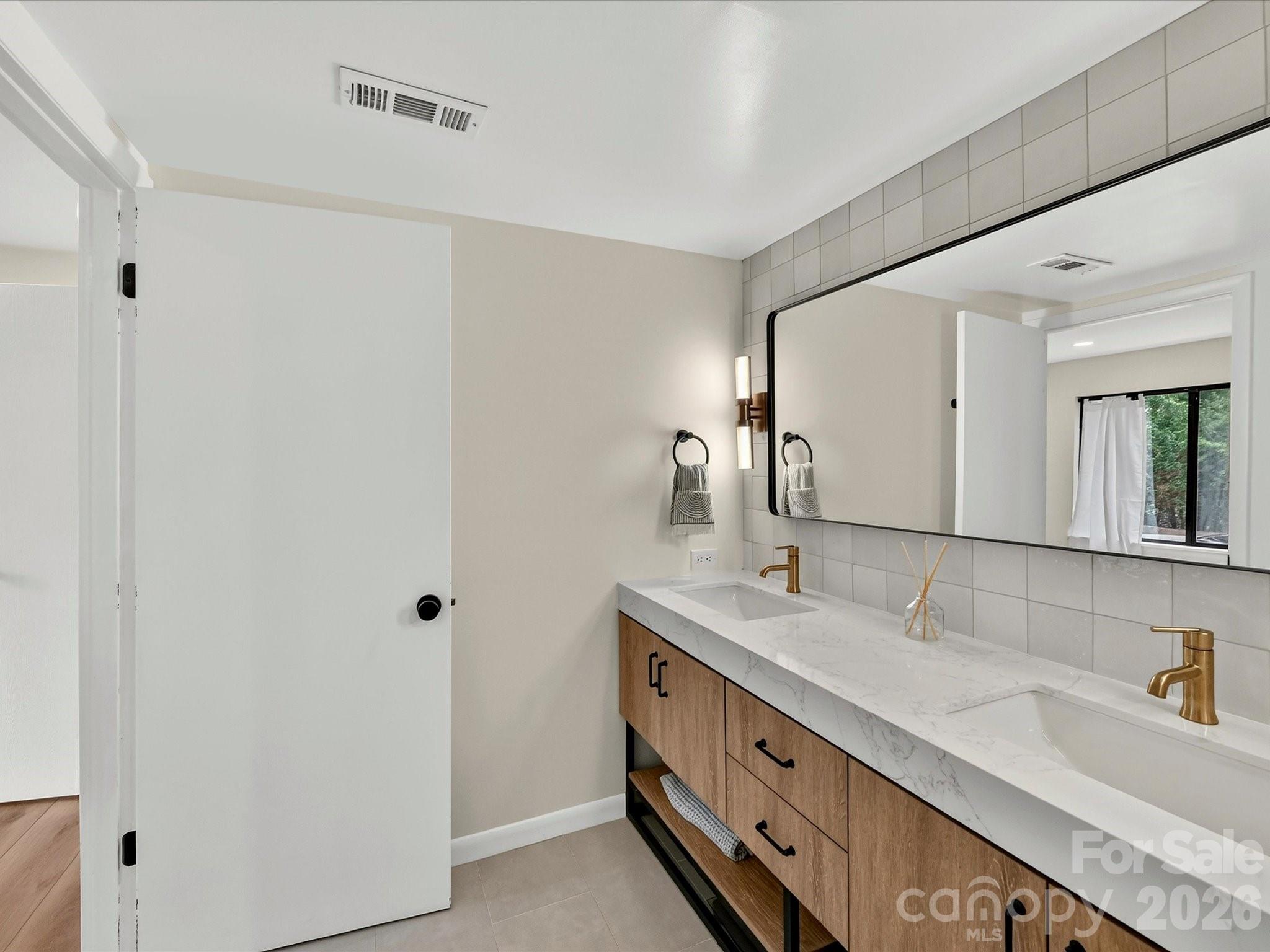 7908 Serendipity Lane Property Photo 22