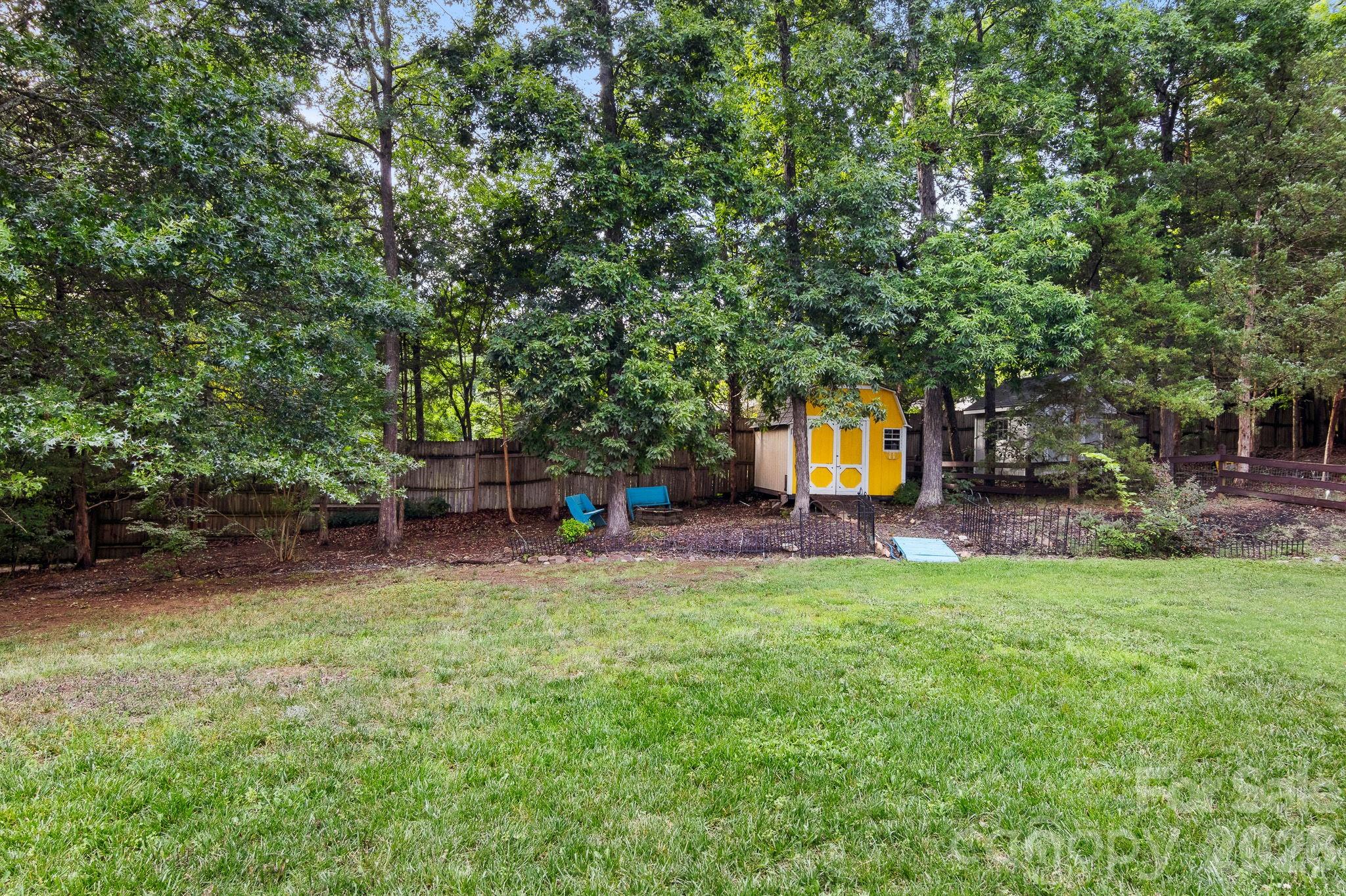 8357 Bampton Drive Property Photo 35