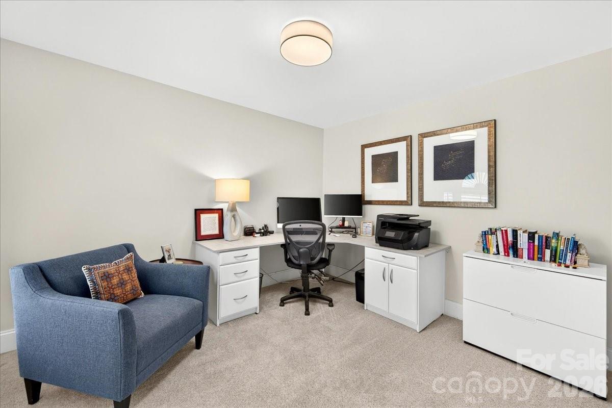 6784 Lynrose Court Property Photo 34