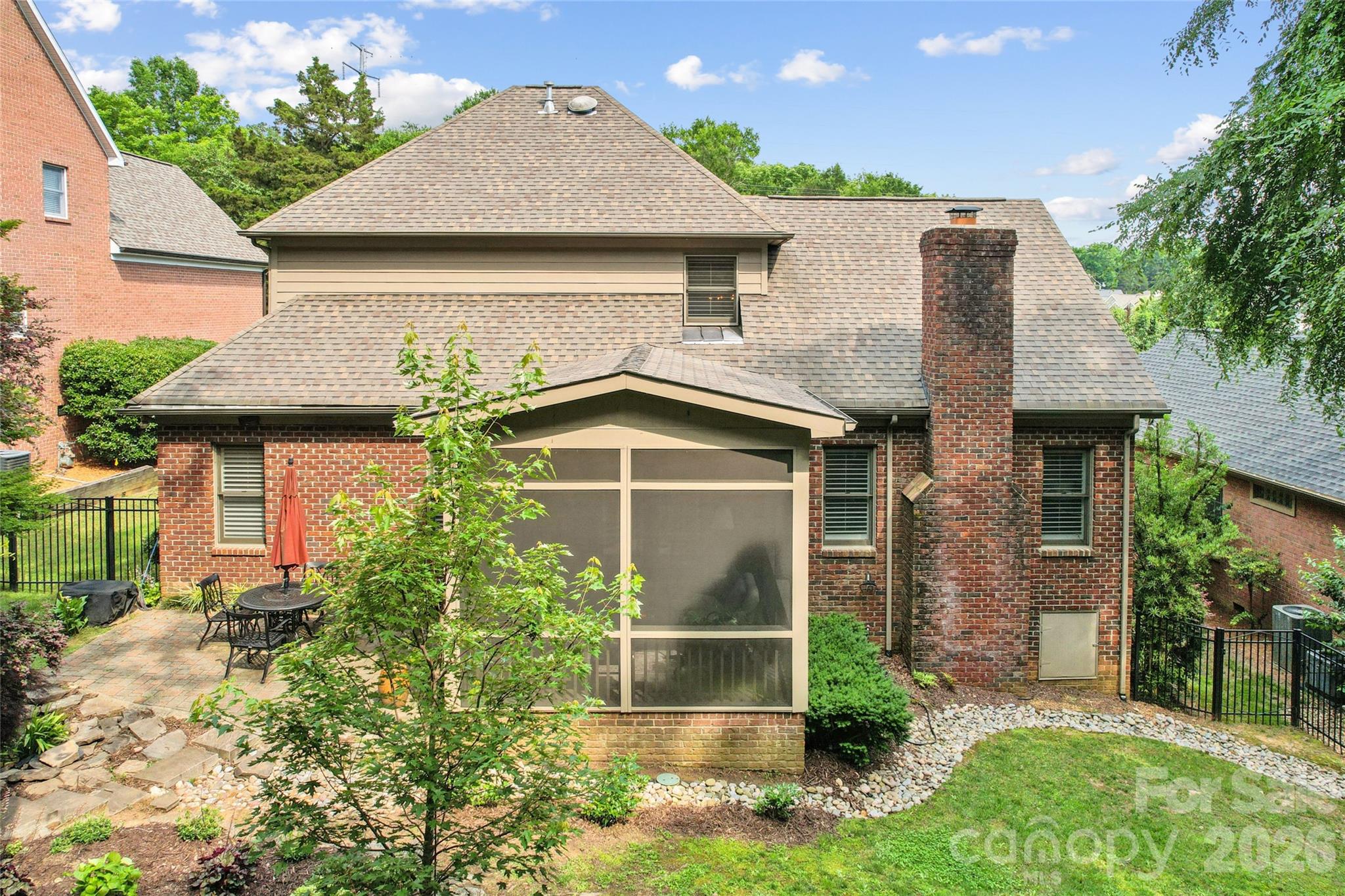 6784 Lynrose Court Property Photo 37