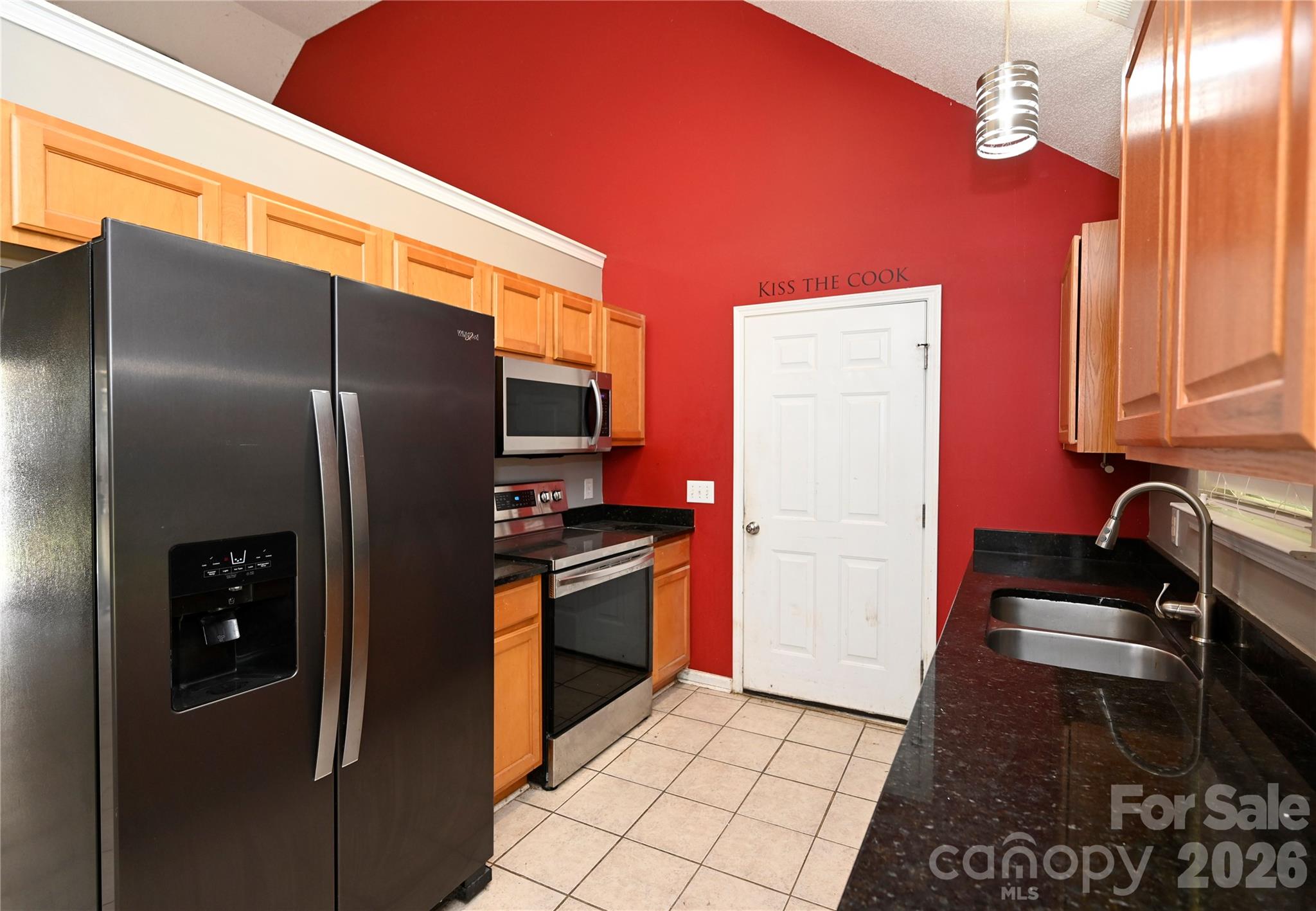 13415 Phillips Road Property Photo 9