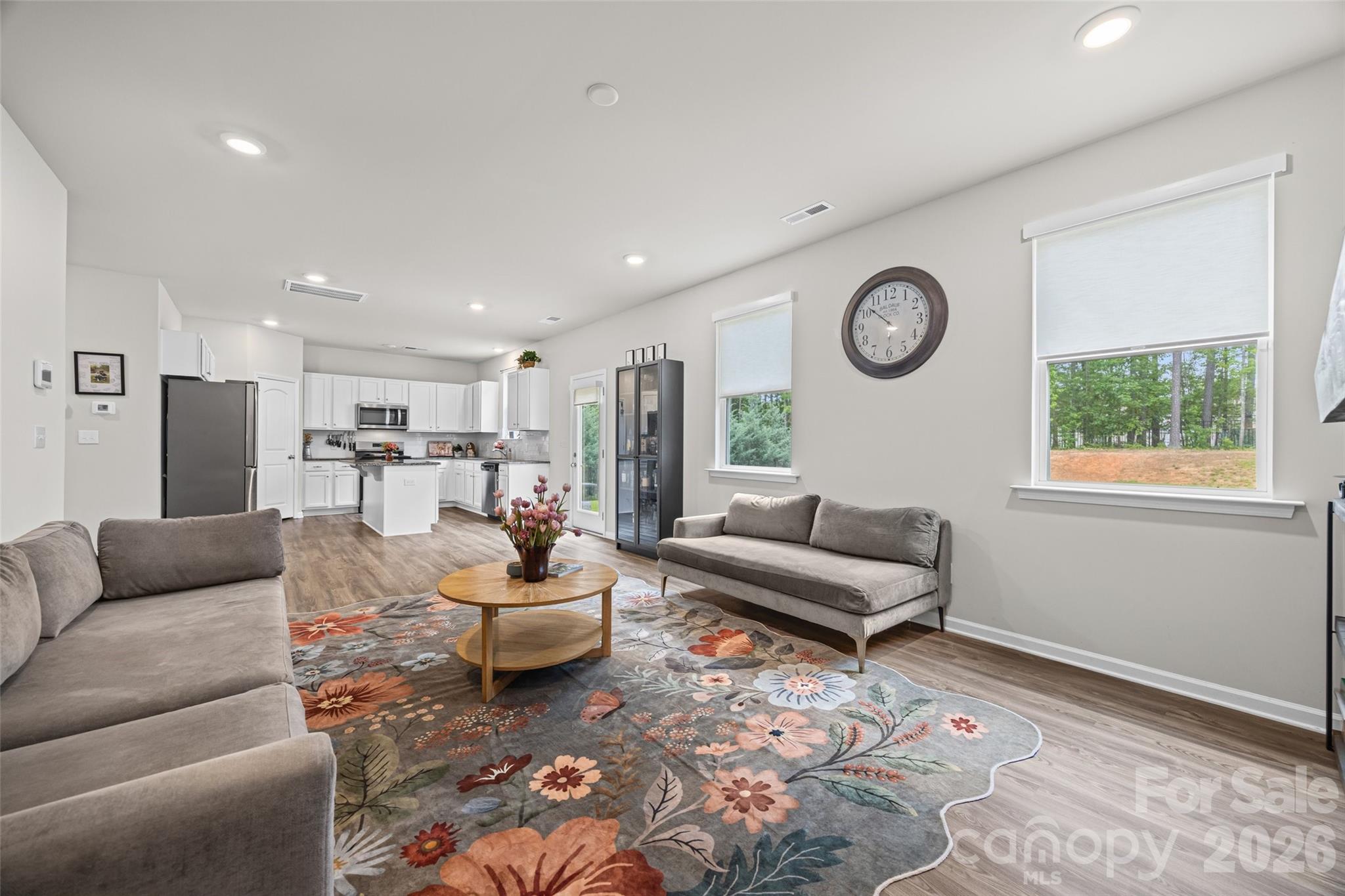 2225 Sussex Road Property Photo 10