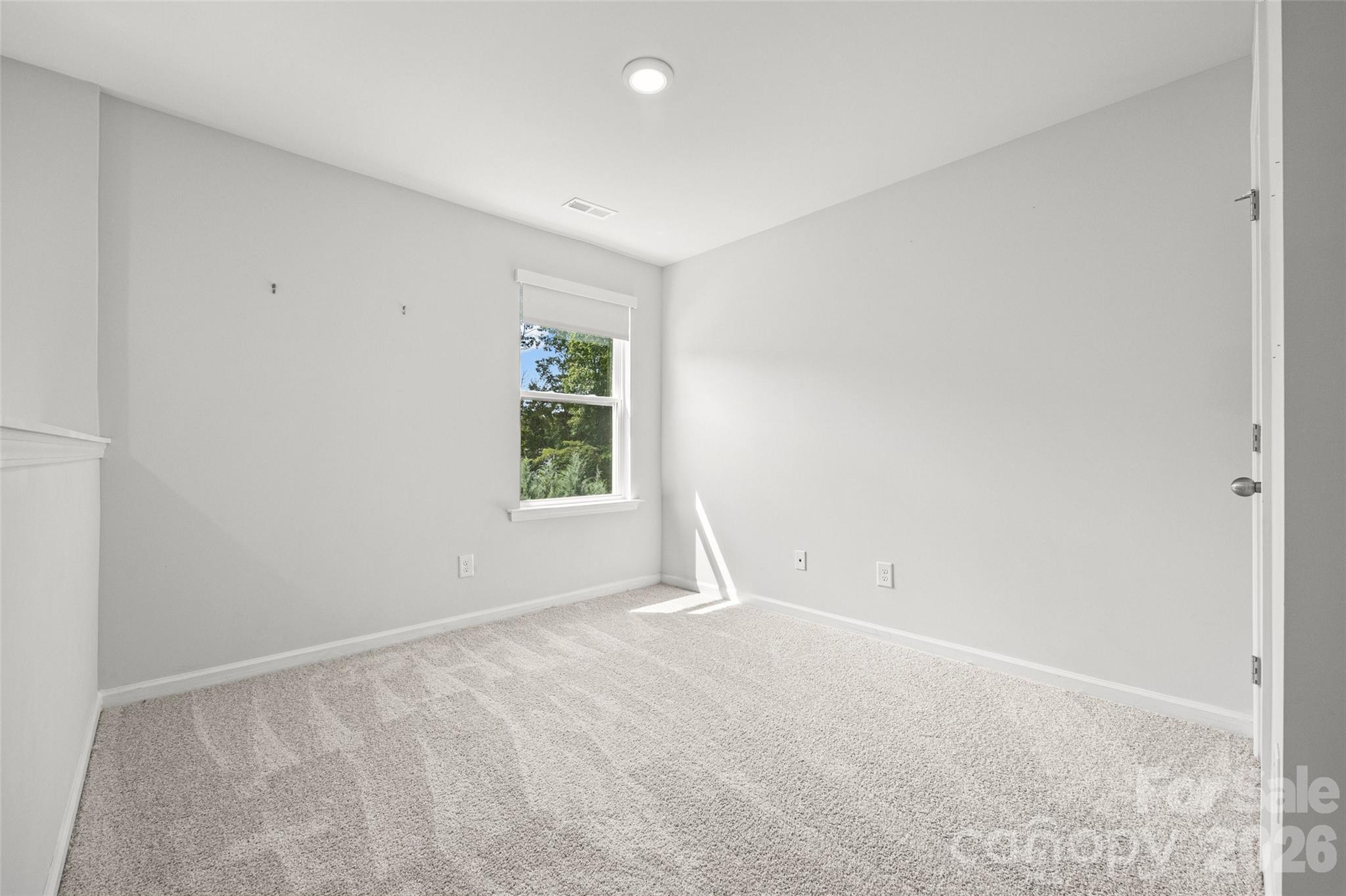 2225 Sussex Road Property Photo 17
