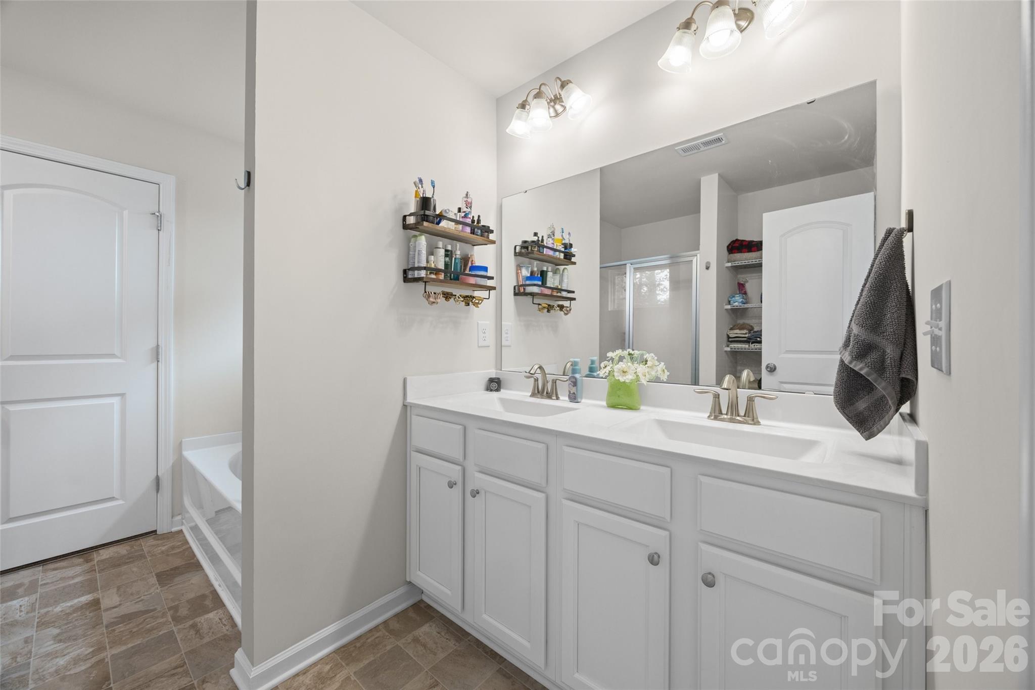 2225 Sussex Road Property Photo 30