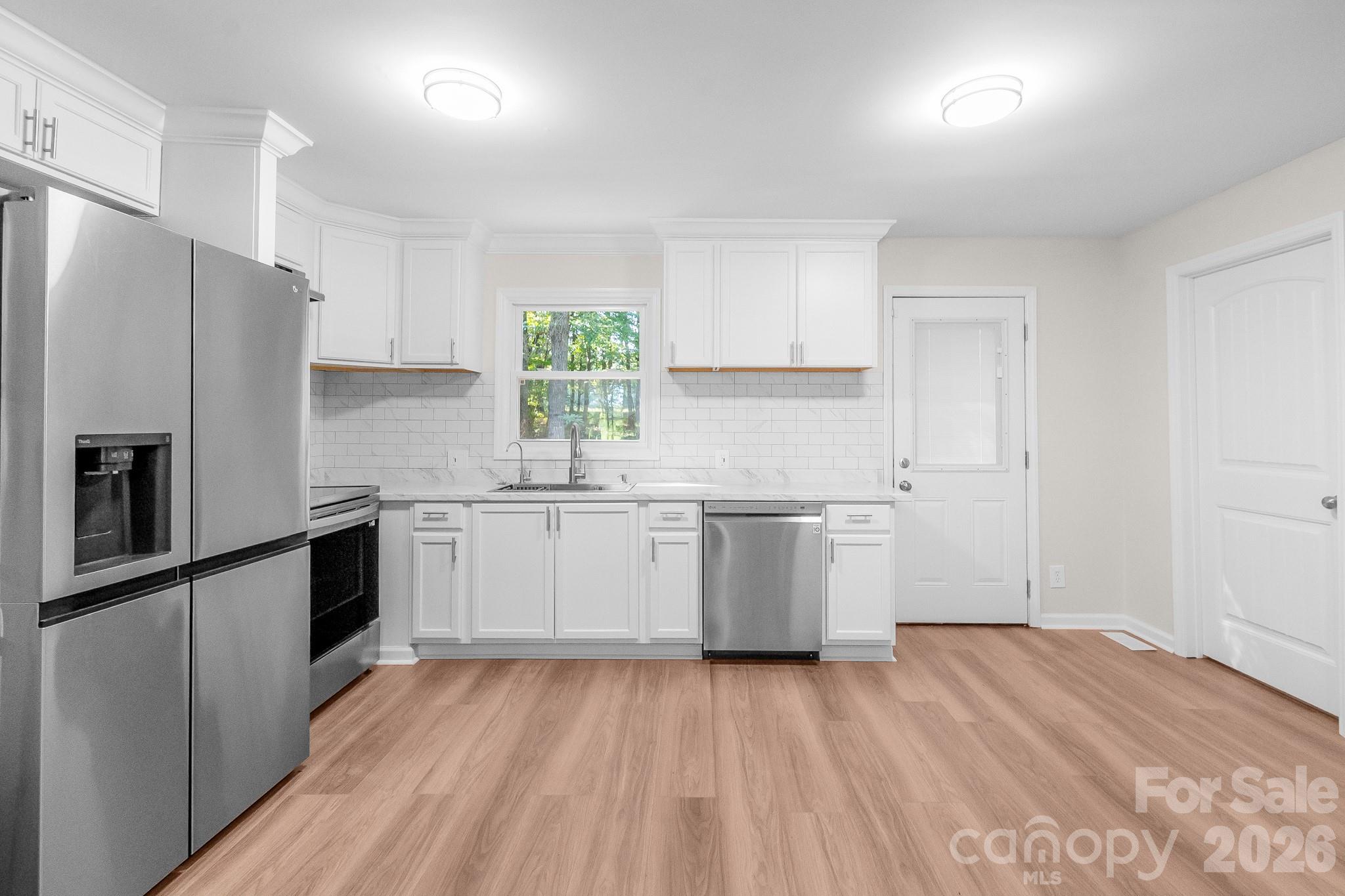 2177 Thornwell Road Property Photo 10