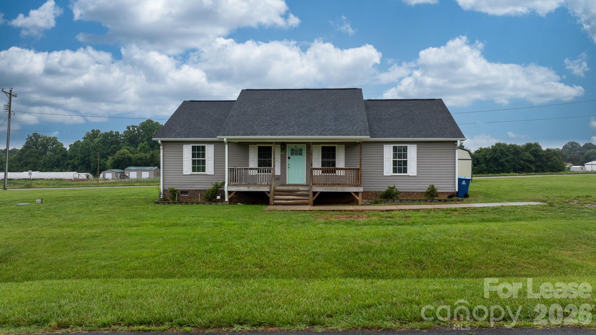 2407 Dellinger Drive Property Photo 1