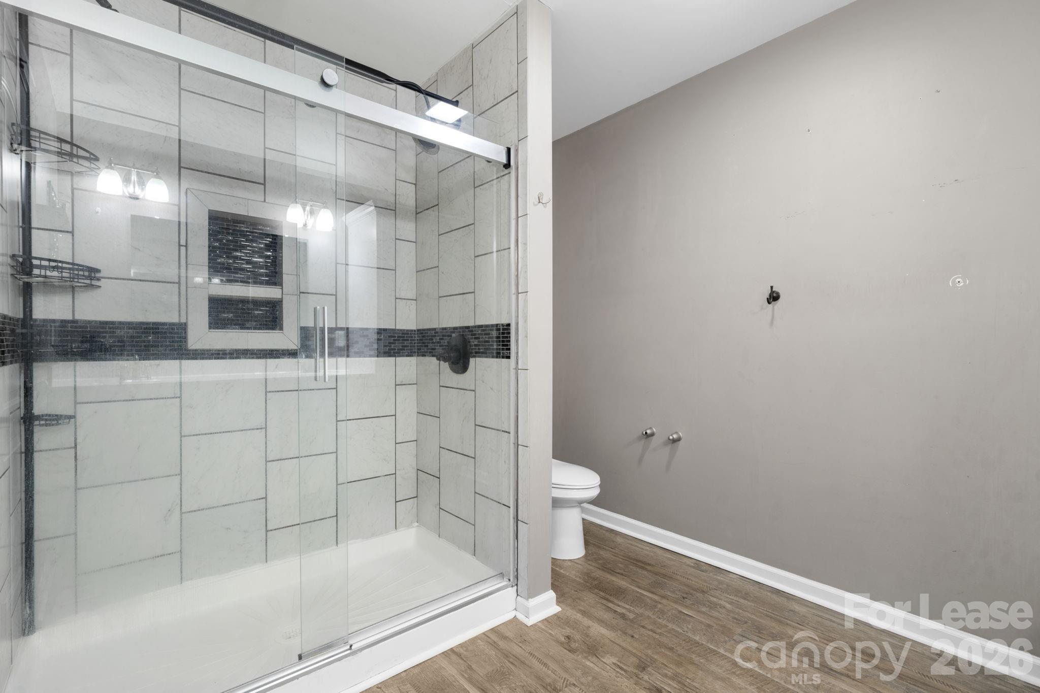 2407 Dellinger Drive Property Photo 8