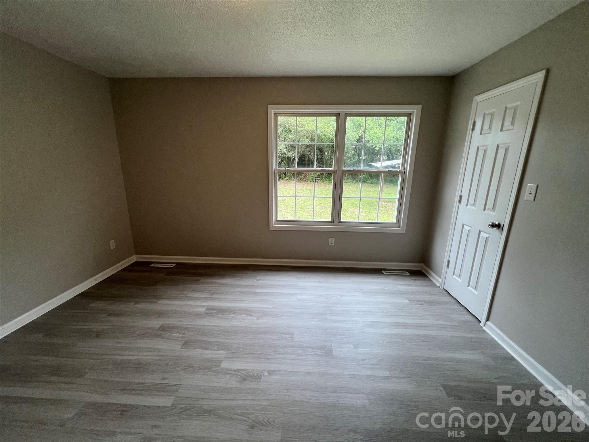 2200 Brookside Avenue Property Photo 18