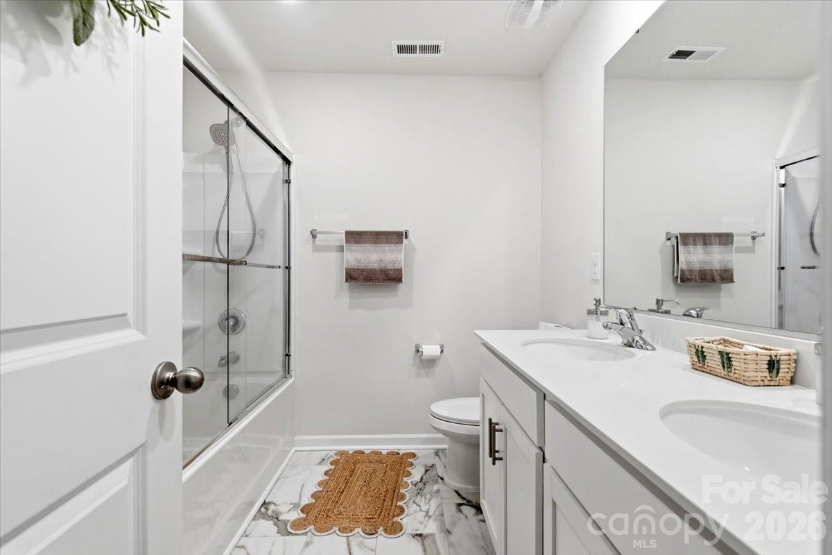 8022 Rowling Drive Property Photo 19