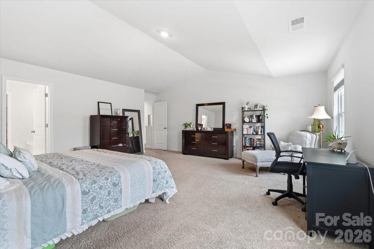 8022 Rowling Drive Property Photo 26