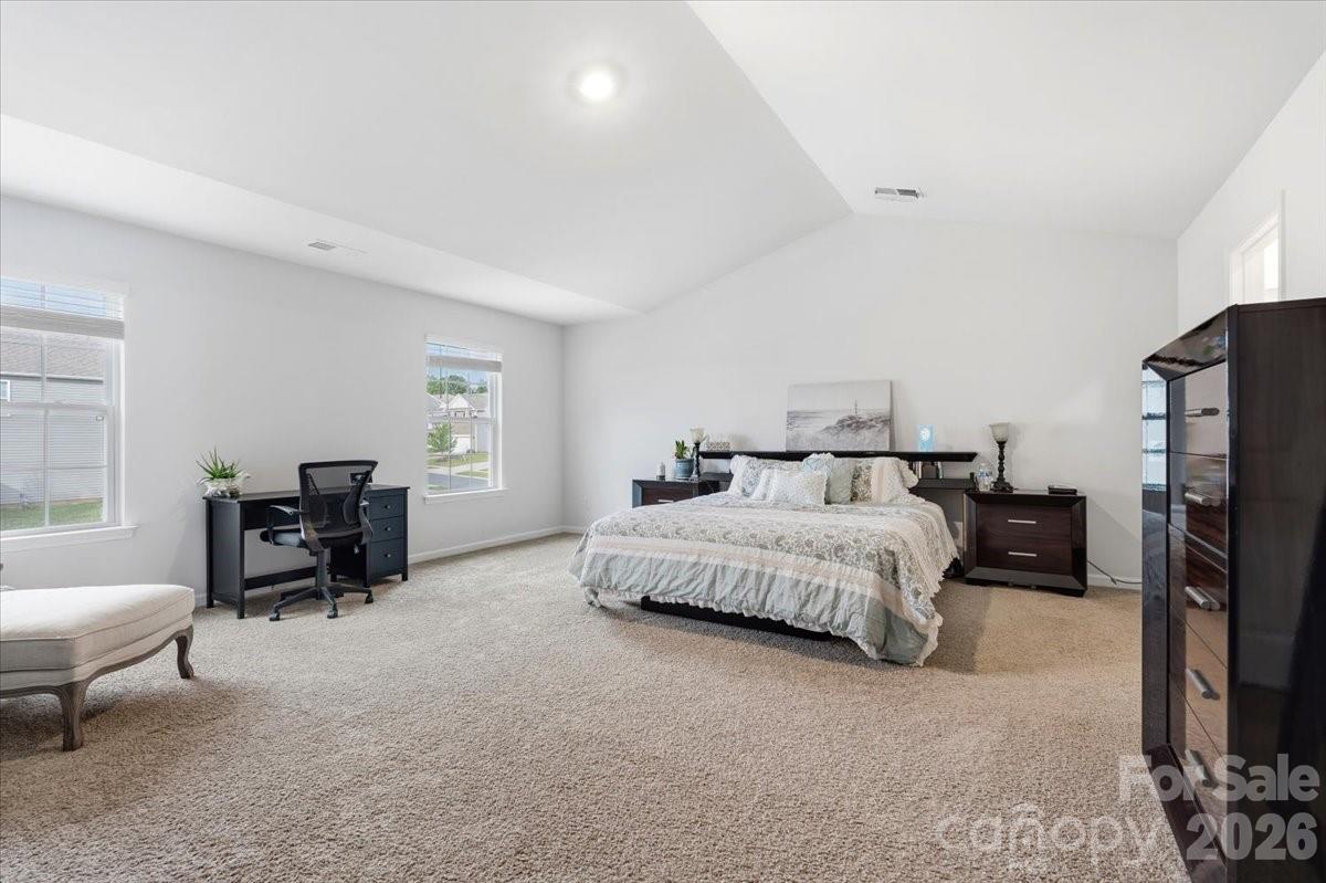 8022 Rowling Drive Property Photo 27