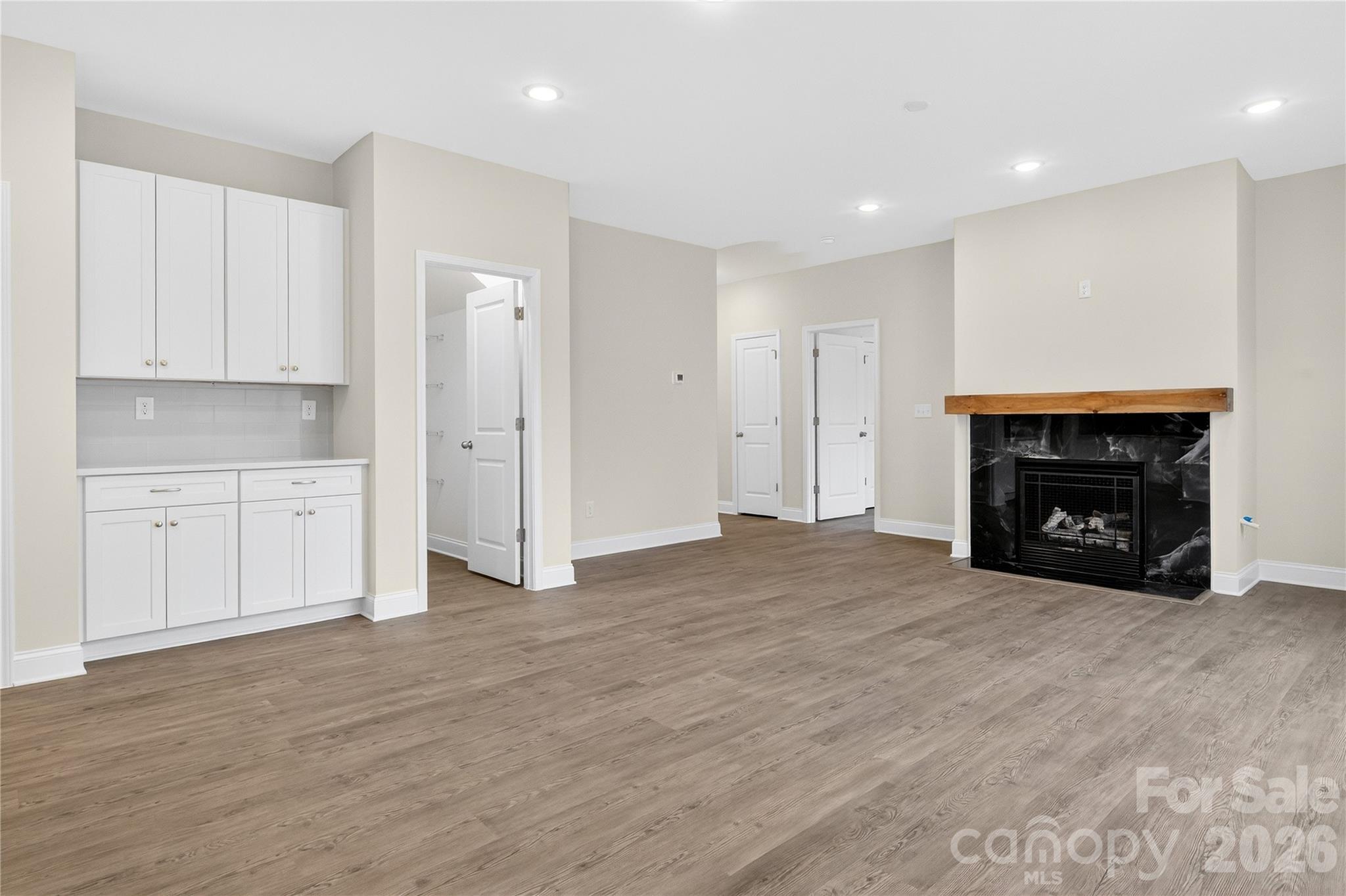 229 Shenandoah Loop Property Photo 12