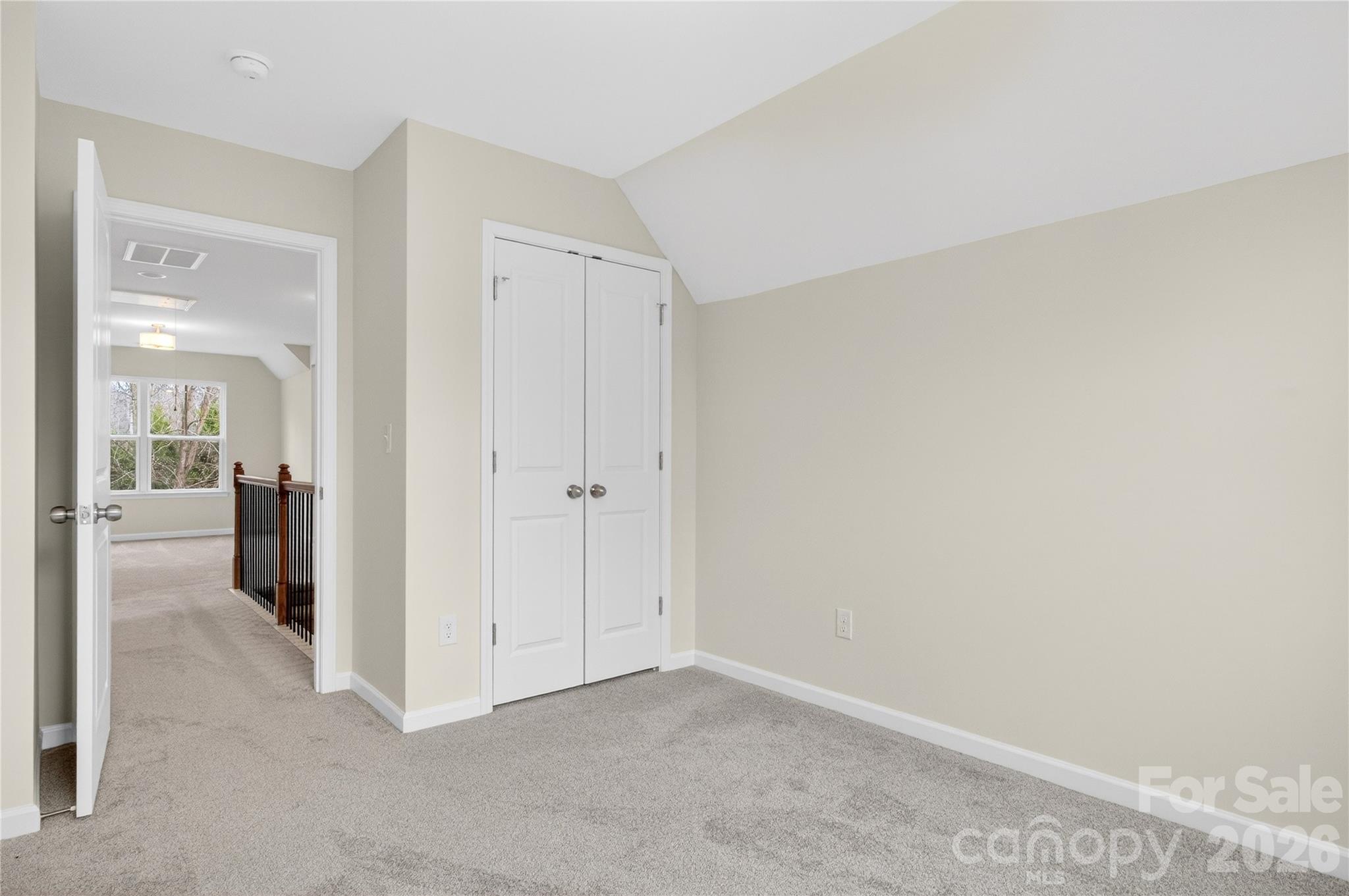 229 Shenandoah Loop Property Photo 15