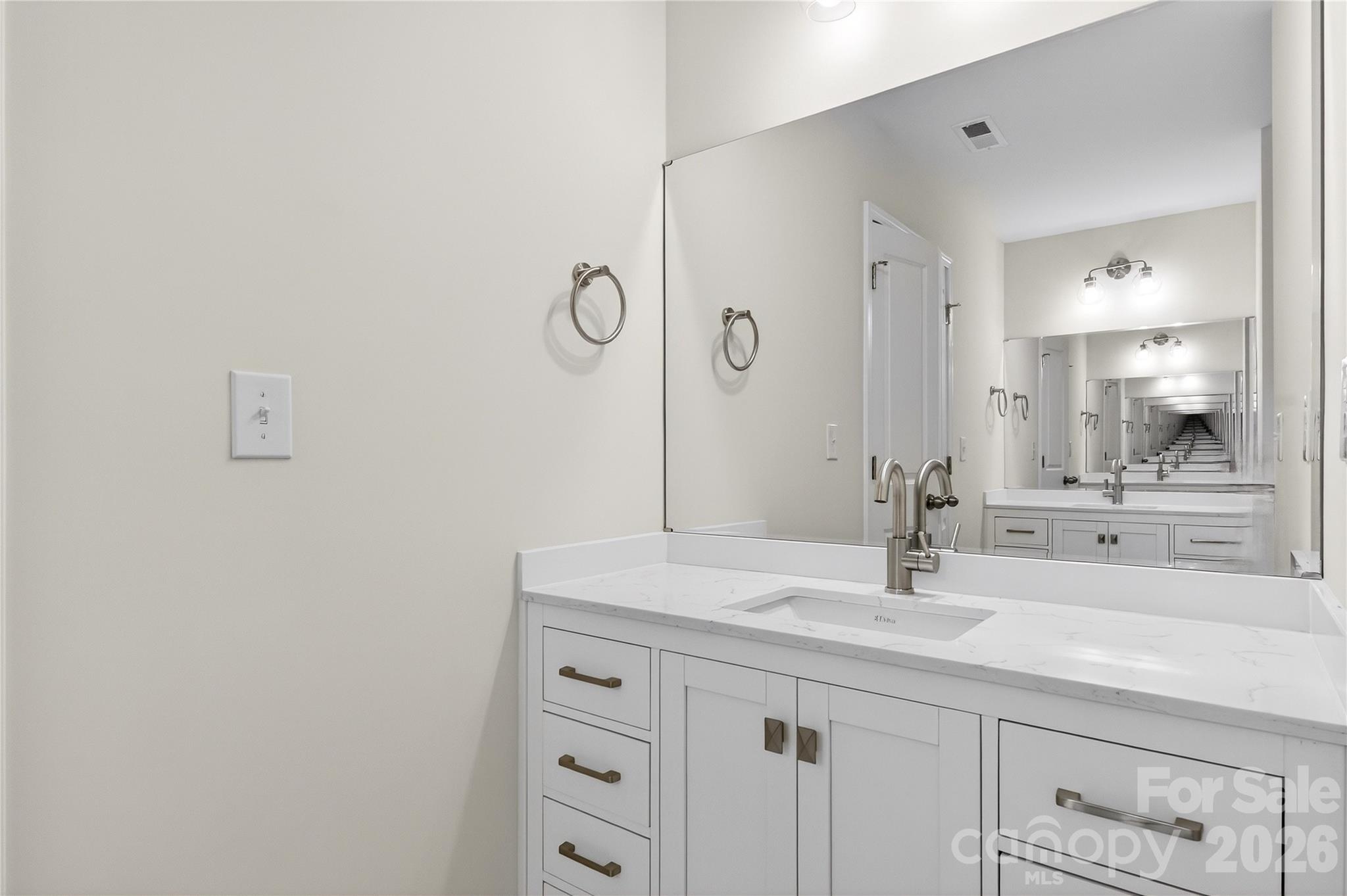 229 Shenandoah Loop Property Photo 20