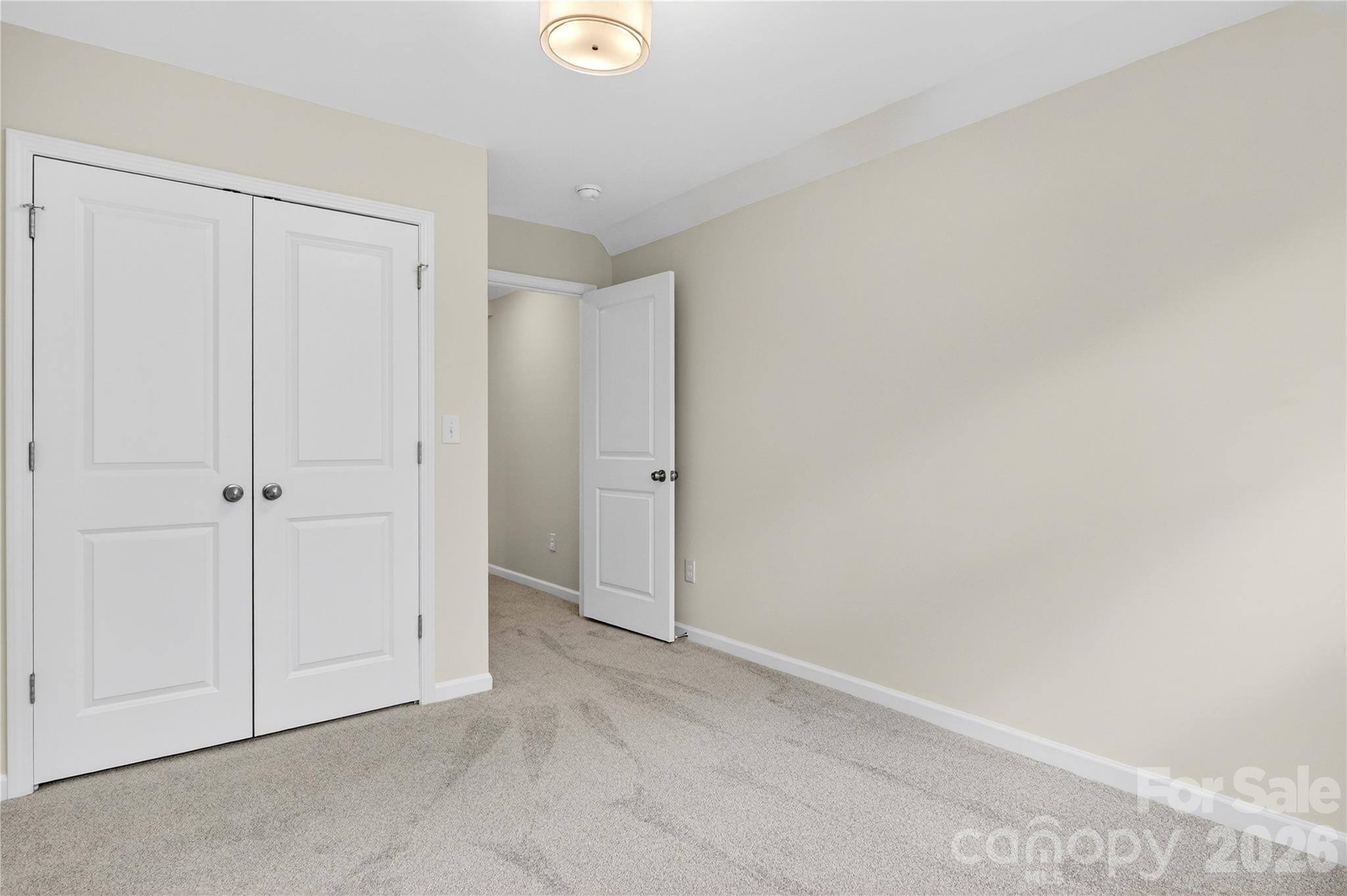 229 Shenandoah Loop Property Photo 24