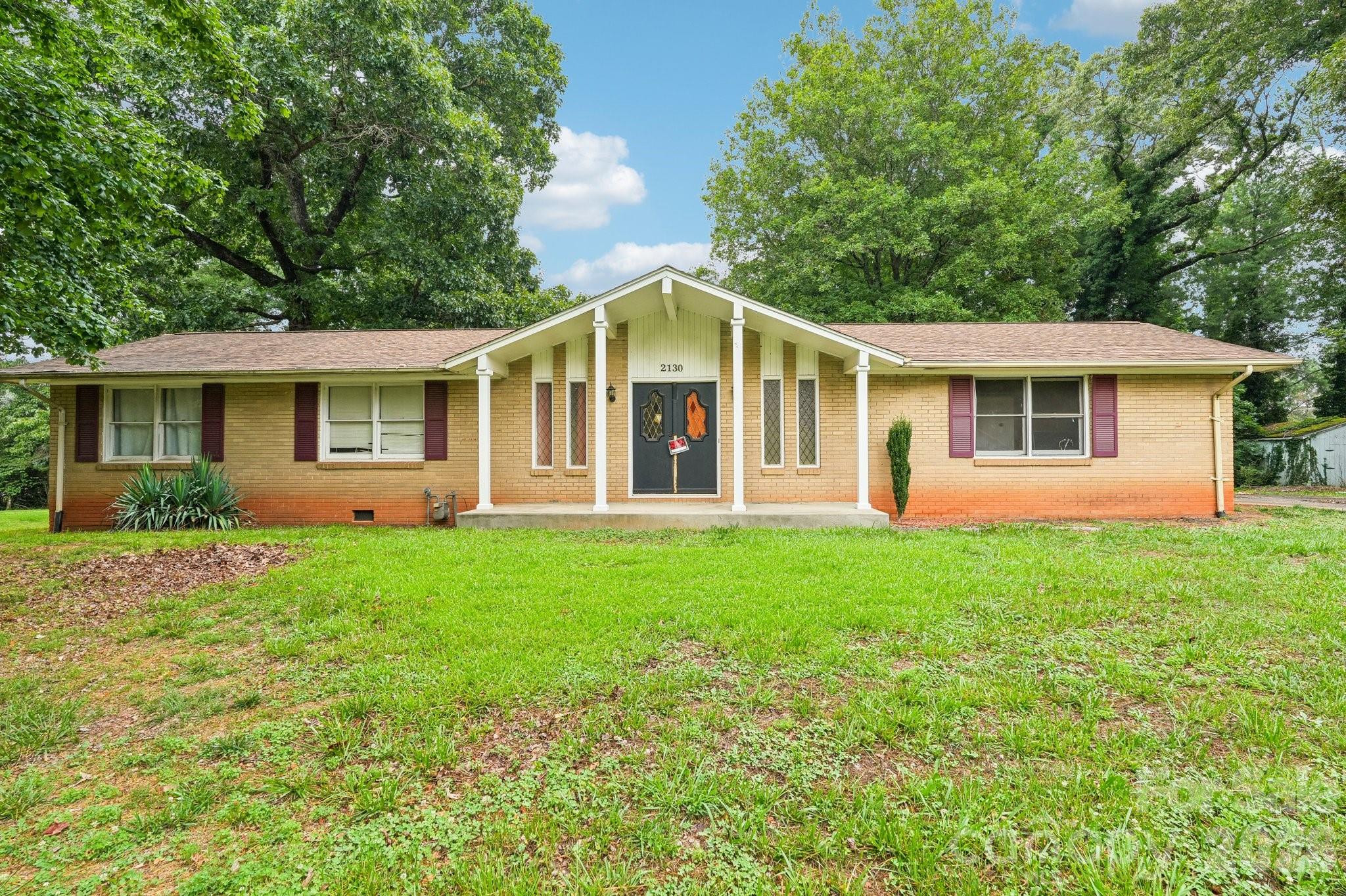 2130 23rd Street Place Property Photo 1
