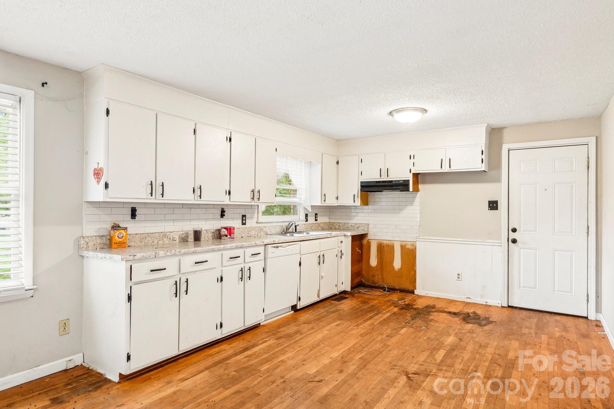 2130 23rd Street Place Property Photo 11