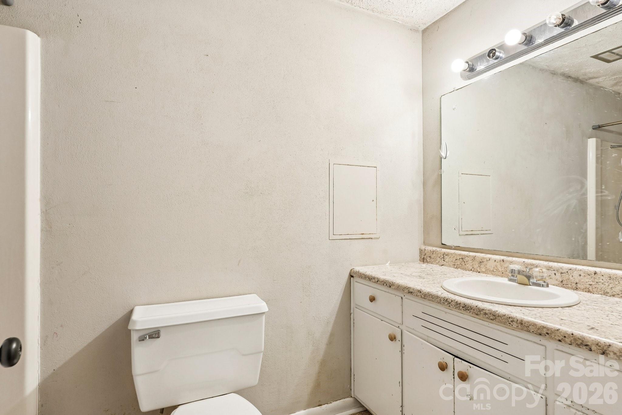 2130 23rd Street Place Property Photo 14