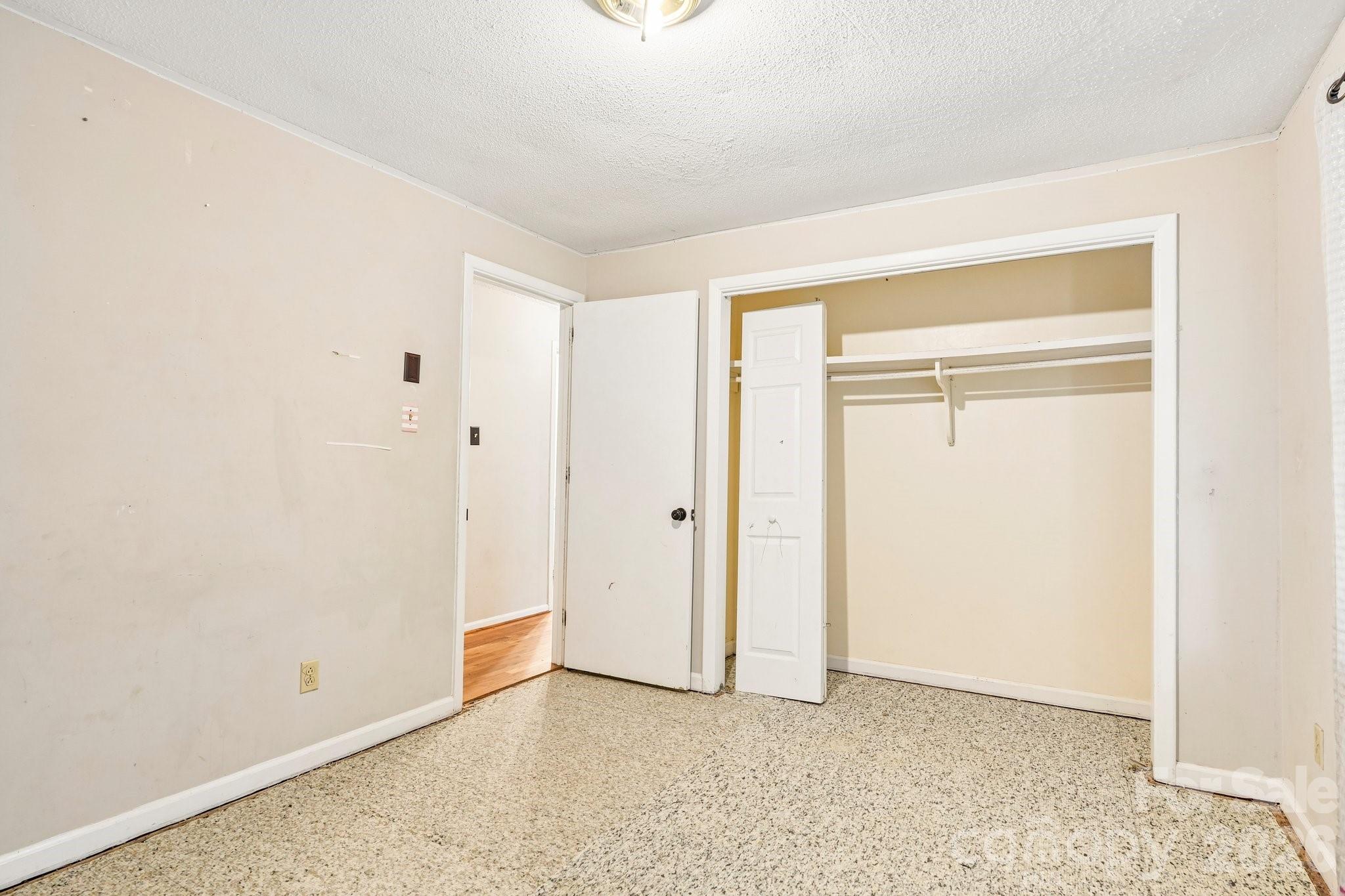 2130 23rd Street Place Property Photo 19